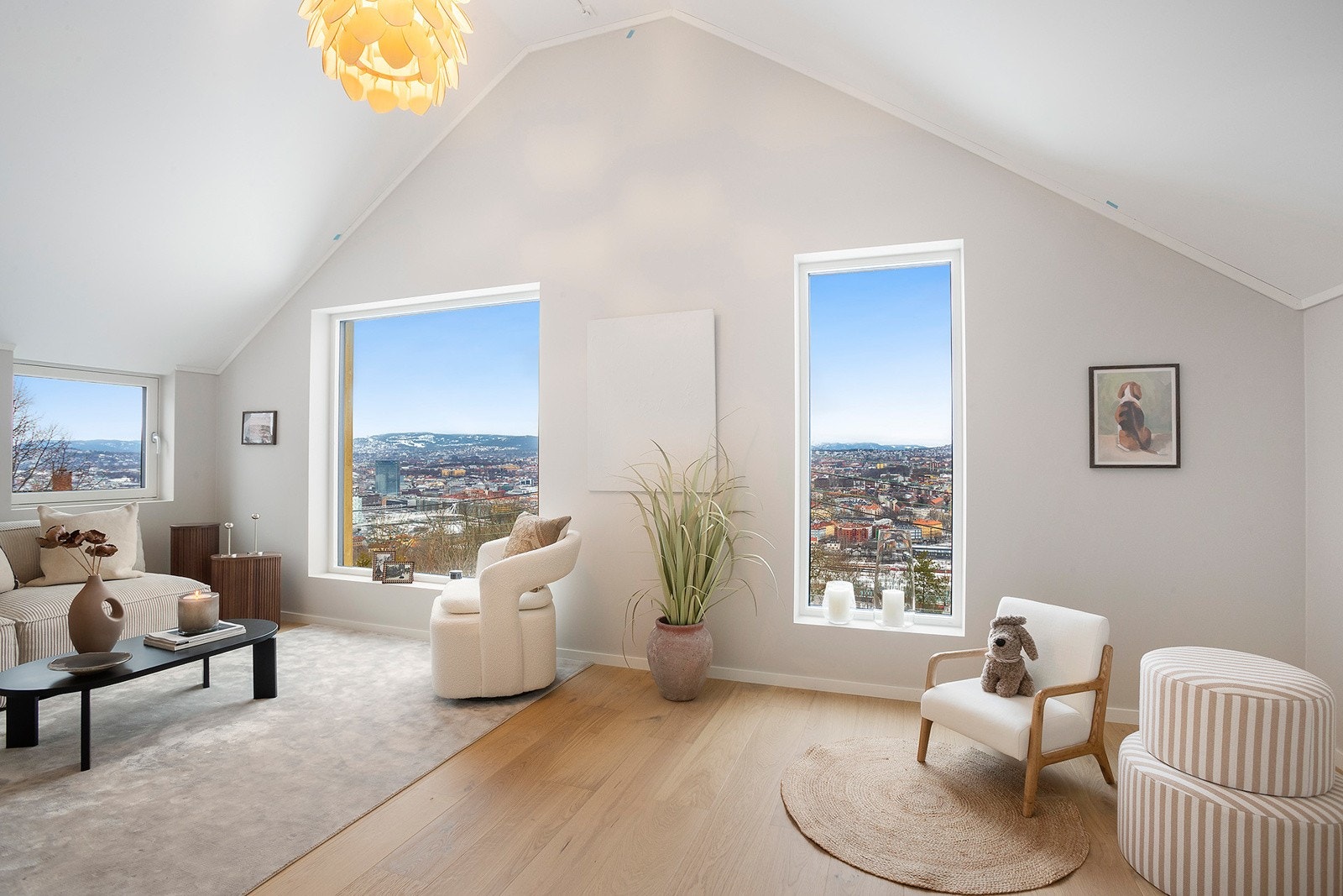 Hovedsoverom eller loftstue med spektakulær utsikt. Galleribilde