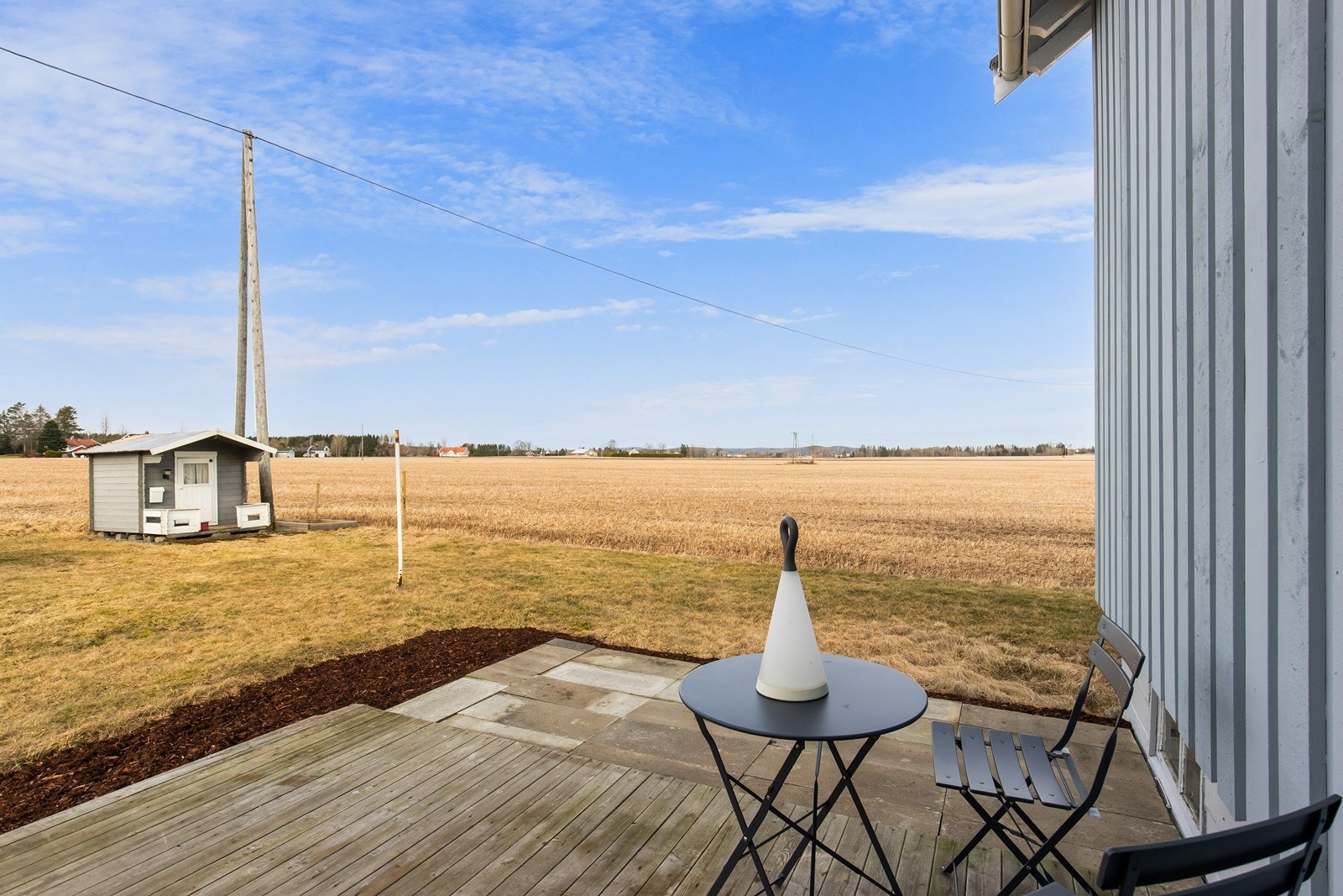 Uteplass Galleribilde