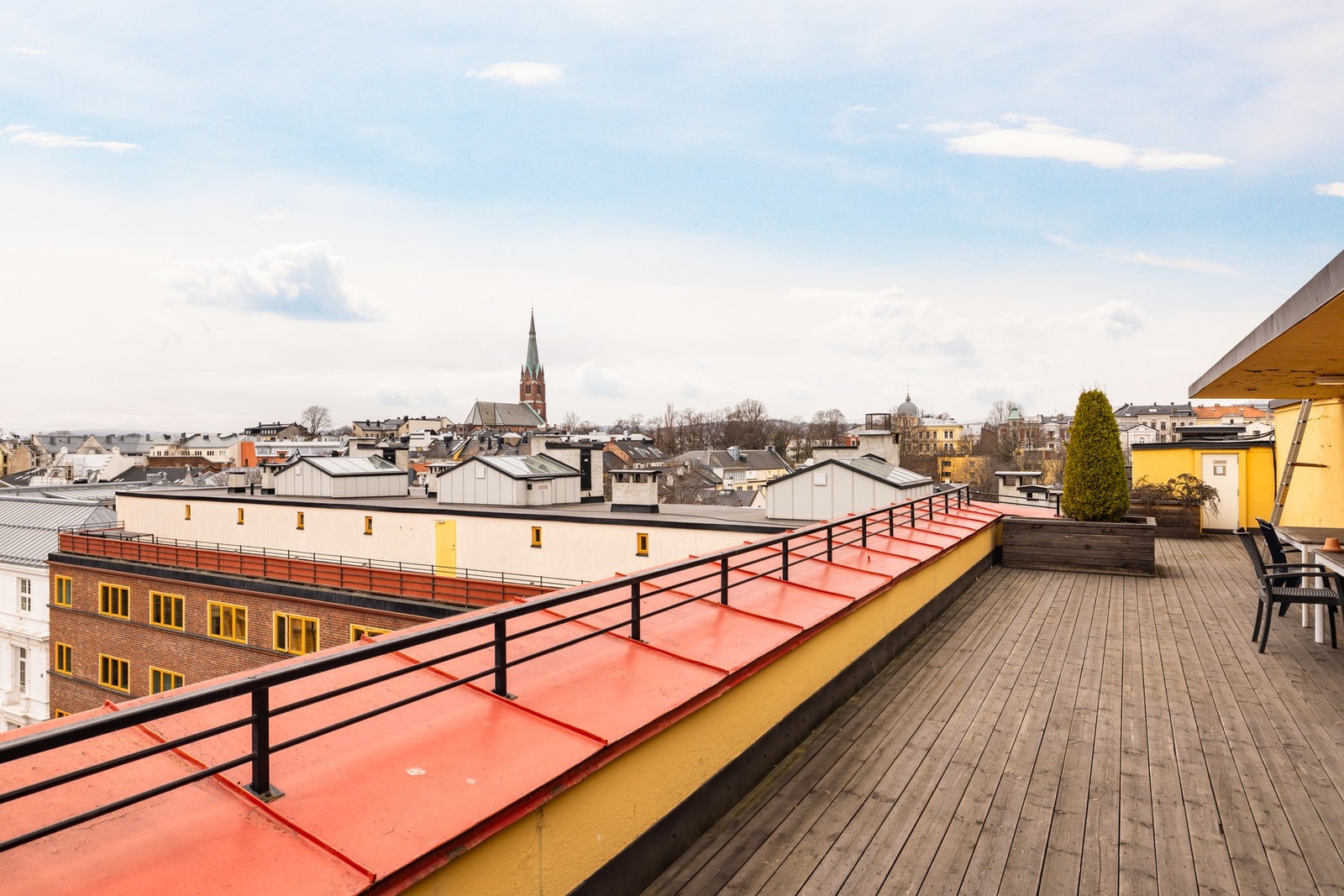 Takterrassen kan by på gode solforhold og fint utsyn. Galleribilde