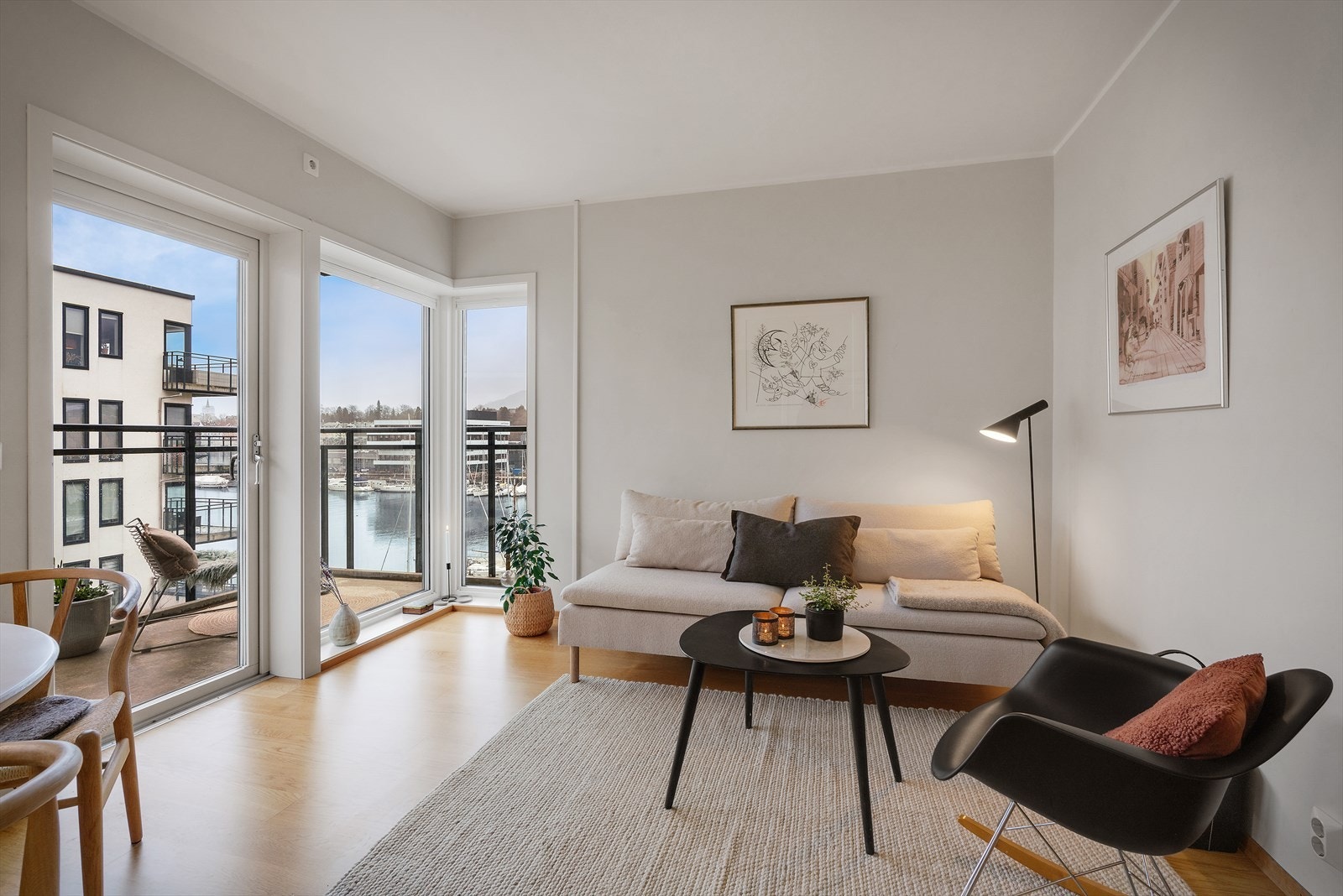 - Boligen har en svært god planløsning og et internt bruksareal på 51 m² - Galleribilde