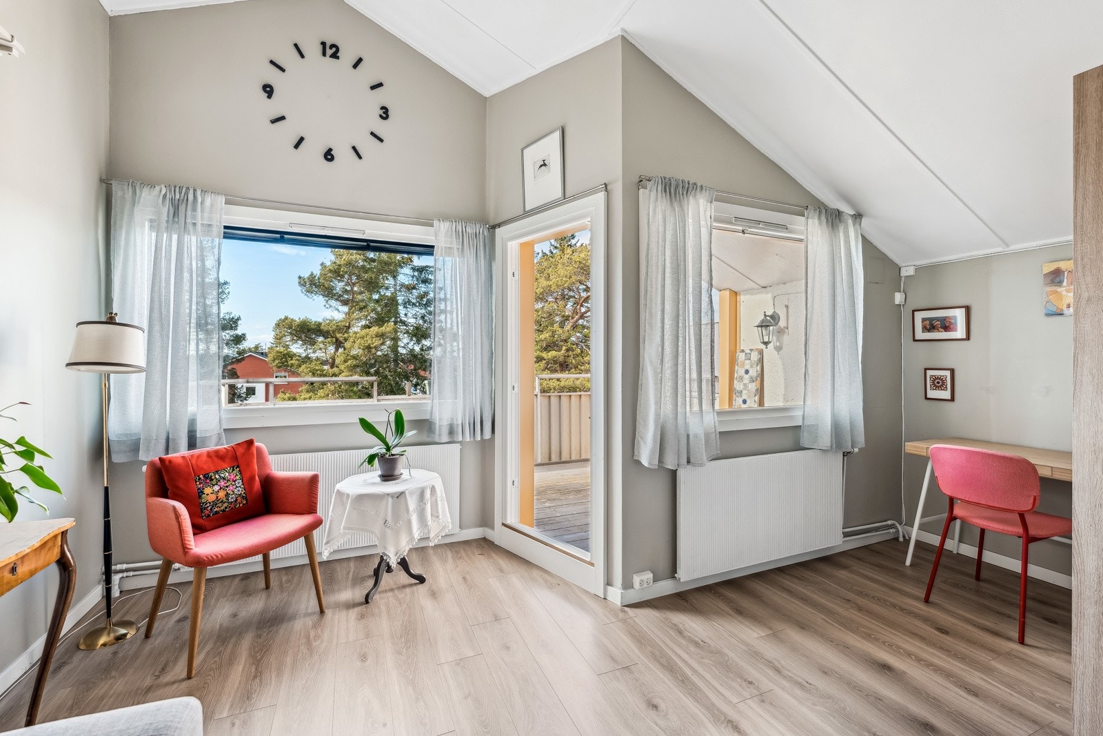 Velkommen til Oppsalstubben 4 A presentert av OBOS eiendomsmeglere v/ Nicholai Nyborg Kristiansen. Galleribilde