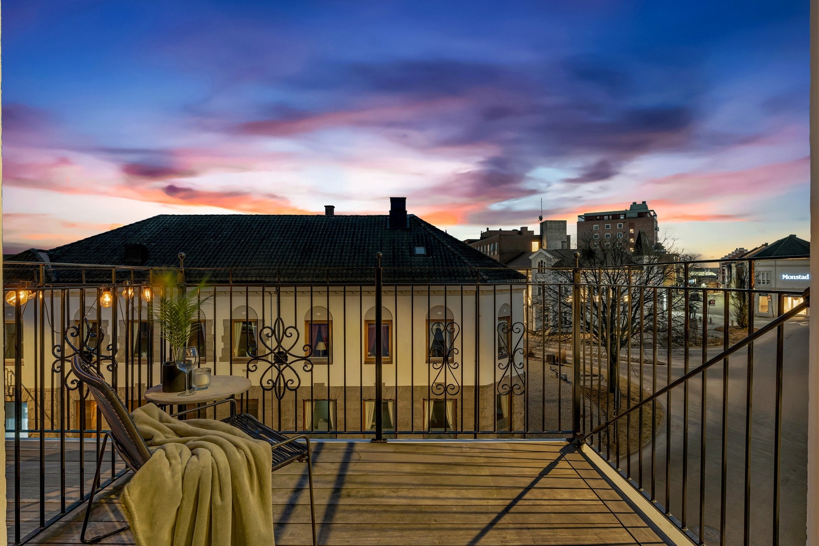 Balkongen er på 4kvm og vender mot syd. Galleribilde