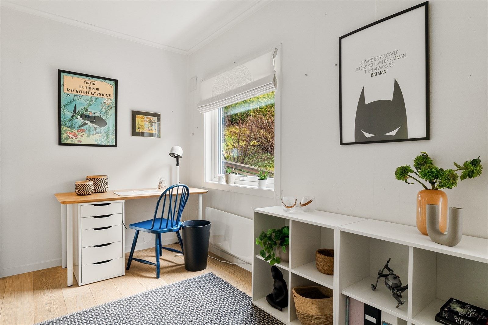 Det er god plass til å innrede med seng, skrivepult og ulike oppbevaringsløsninger. Galleribilde