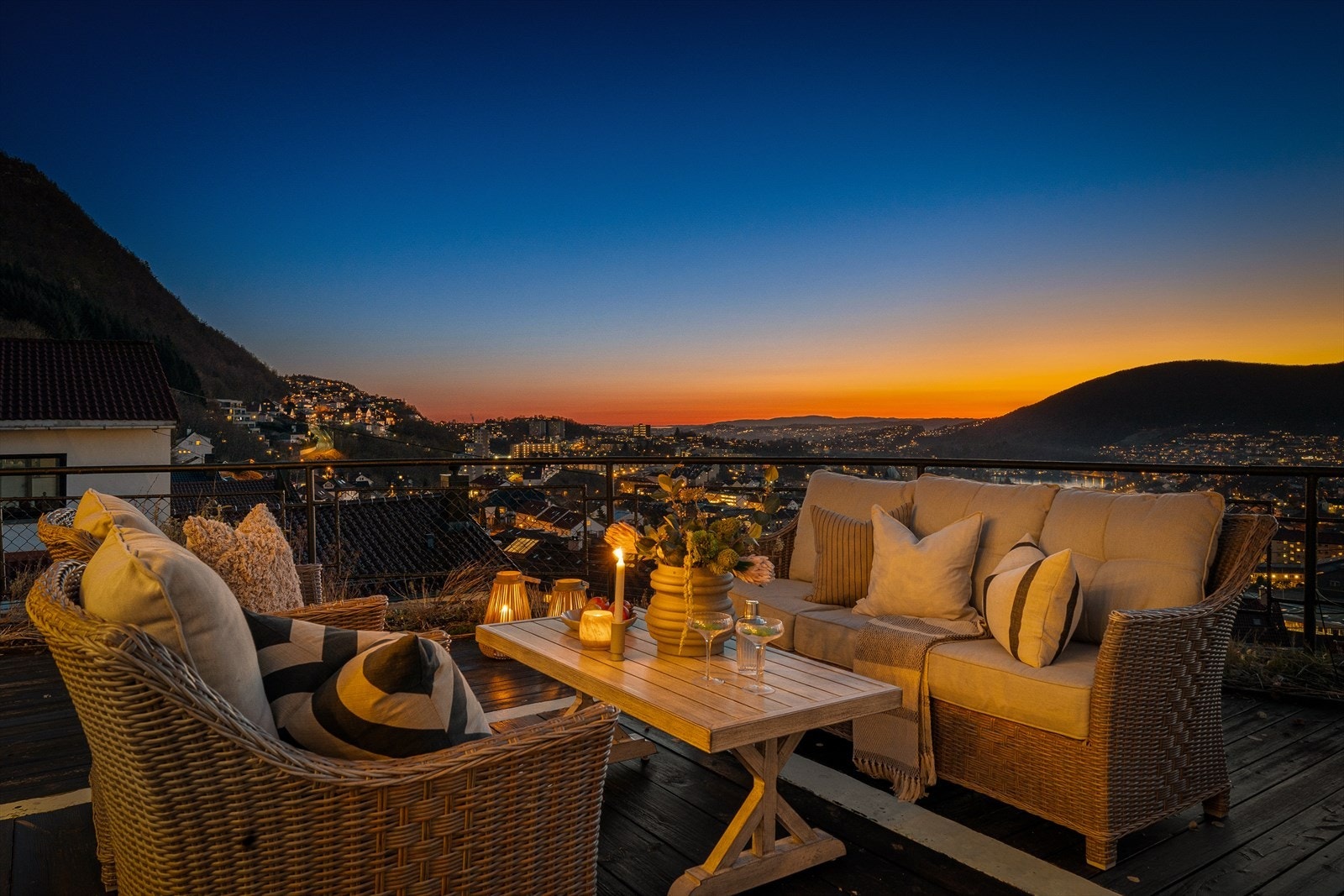 Velkommen til Landåslien 69 - presentert av Therese Schutz Pettersen i Eiendomsmegler Vest. Galleribilde