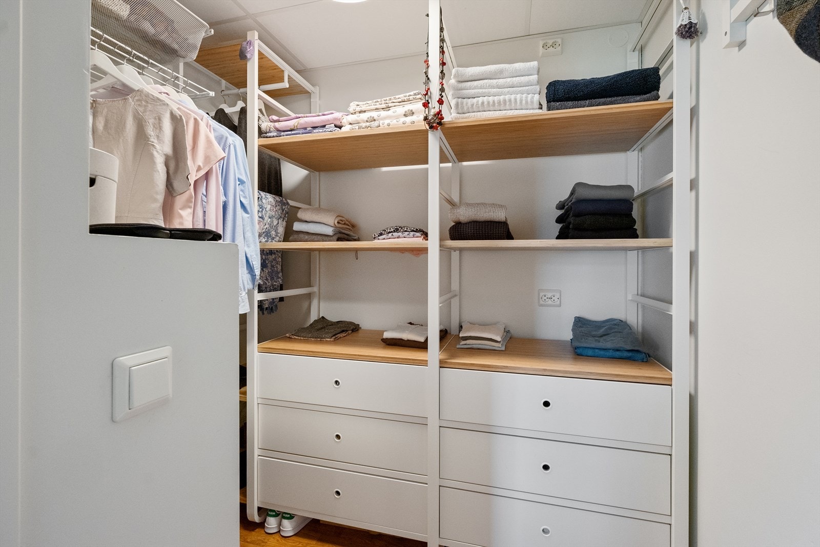 Bod med adkomst direkte fra hovedsoverommet Galleribilde