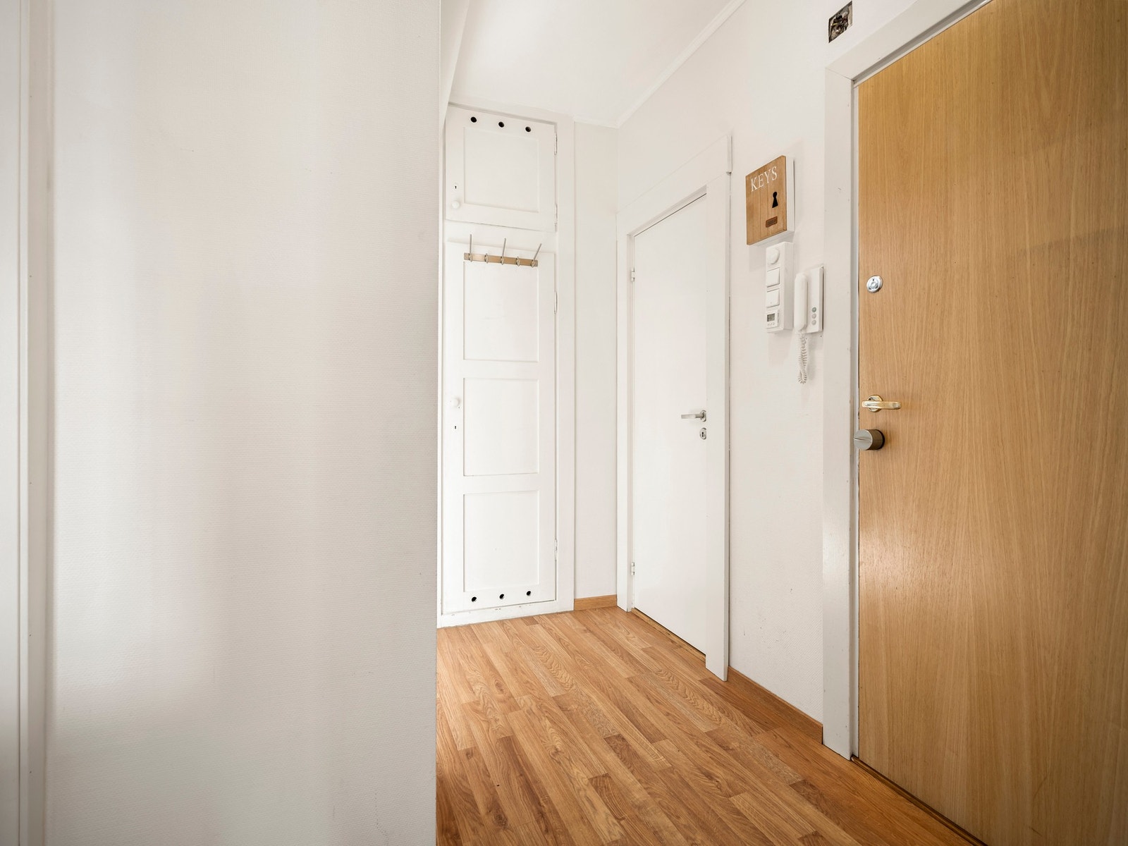 Danalock smartlås med app-styring på inngangdøren. Galleribilde