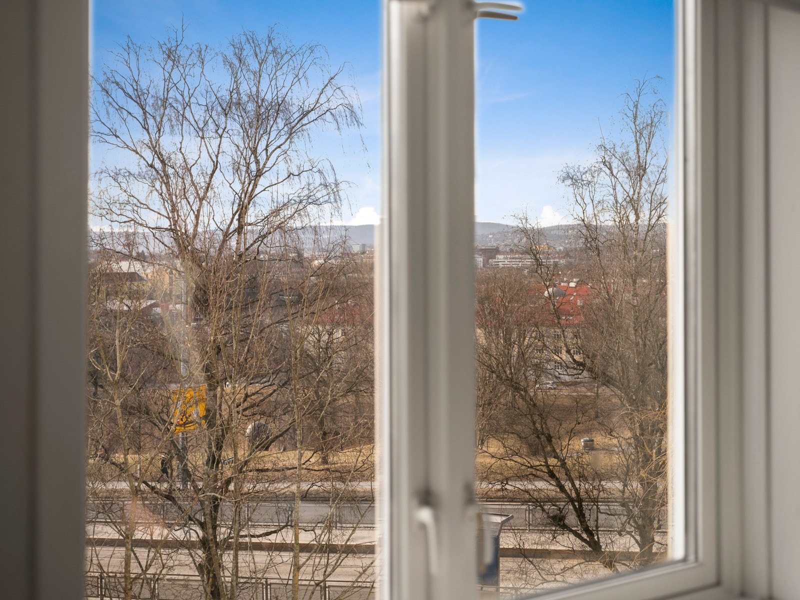 Usjenert utsyn. Galleribilde