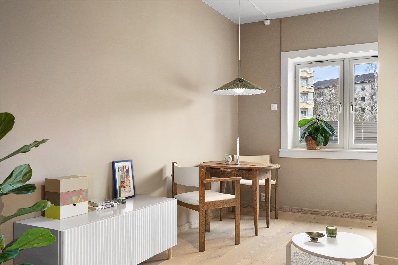 En innbydende leilighet med fantastisk utsikt mot idylliske Iladalen Galleribilde