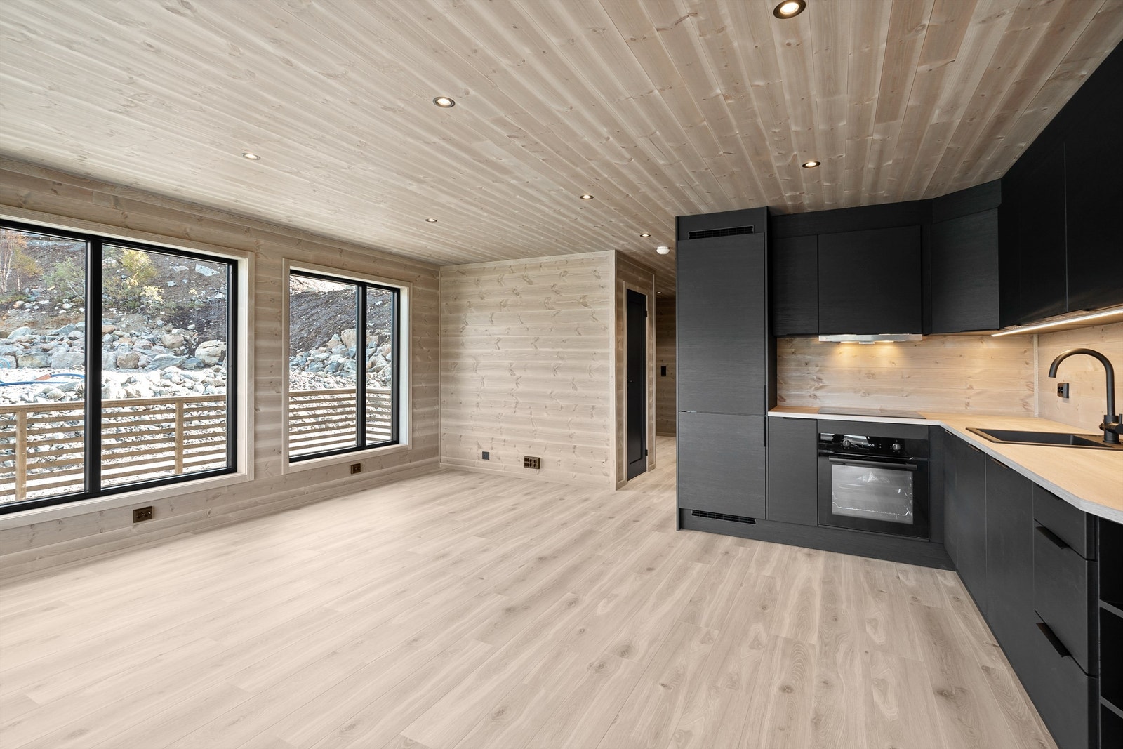 Stue og kjøkken. Galleribilde