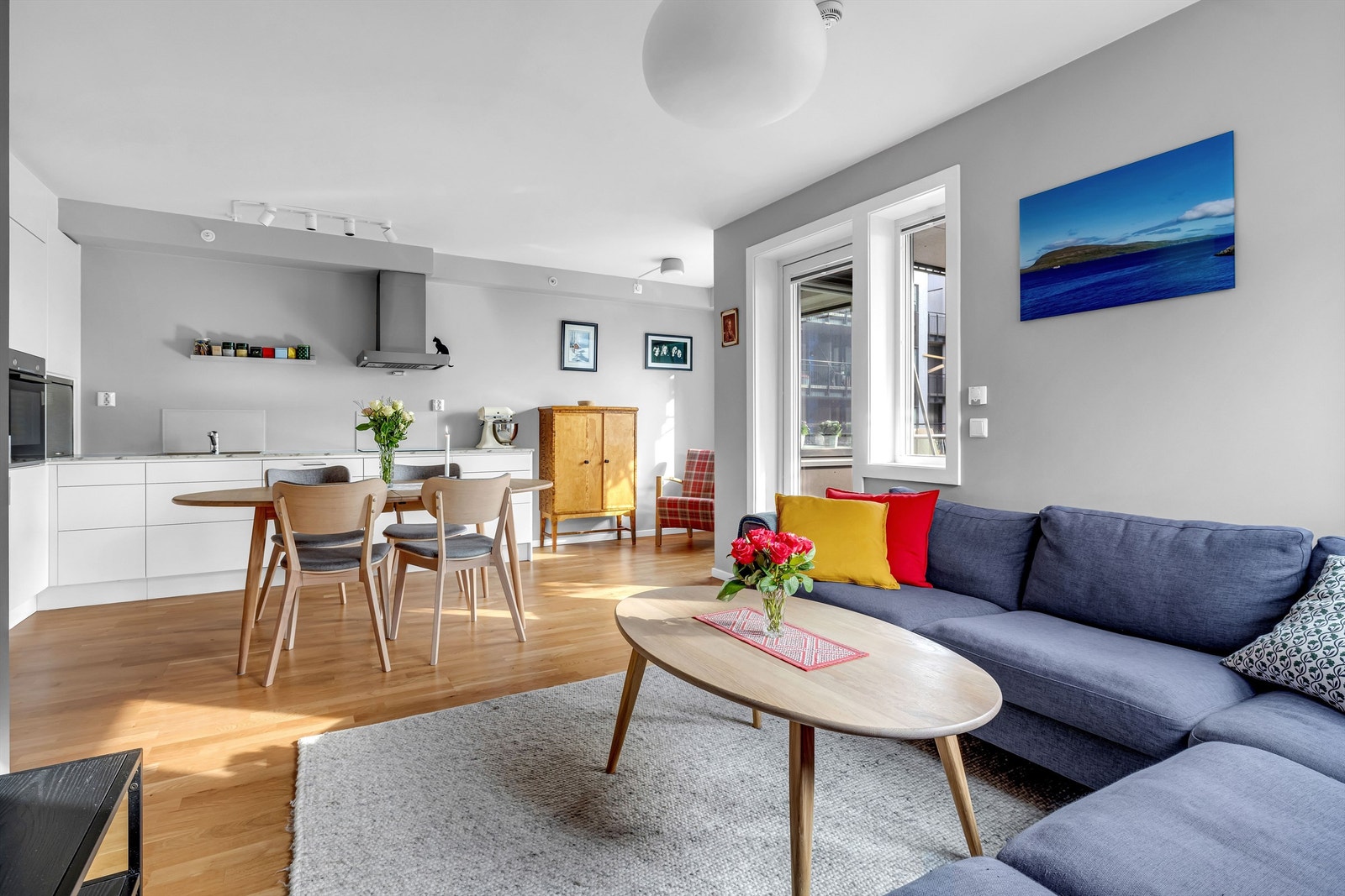 Stue/kjøkken Galleribilde
