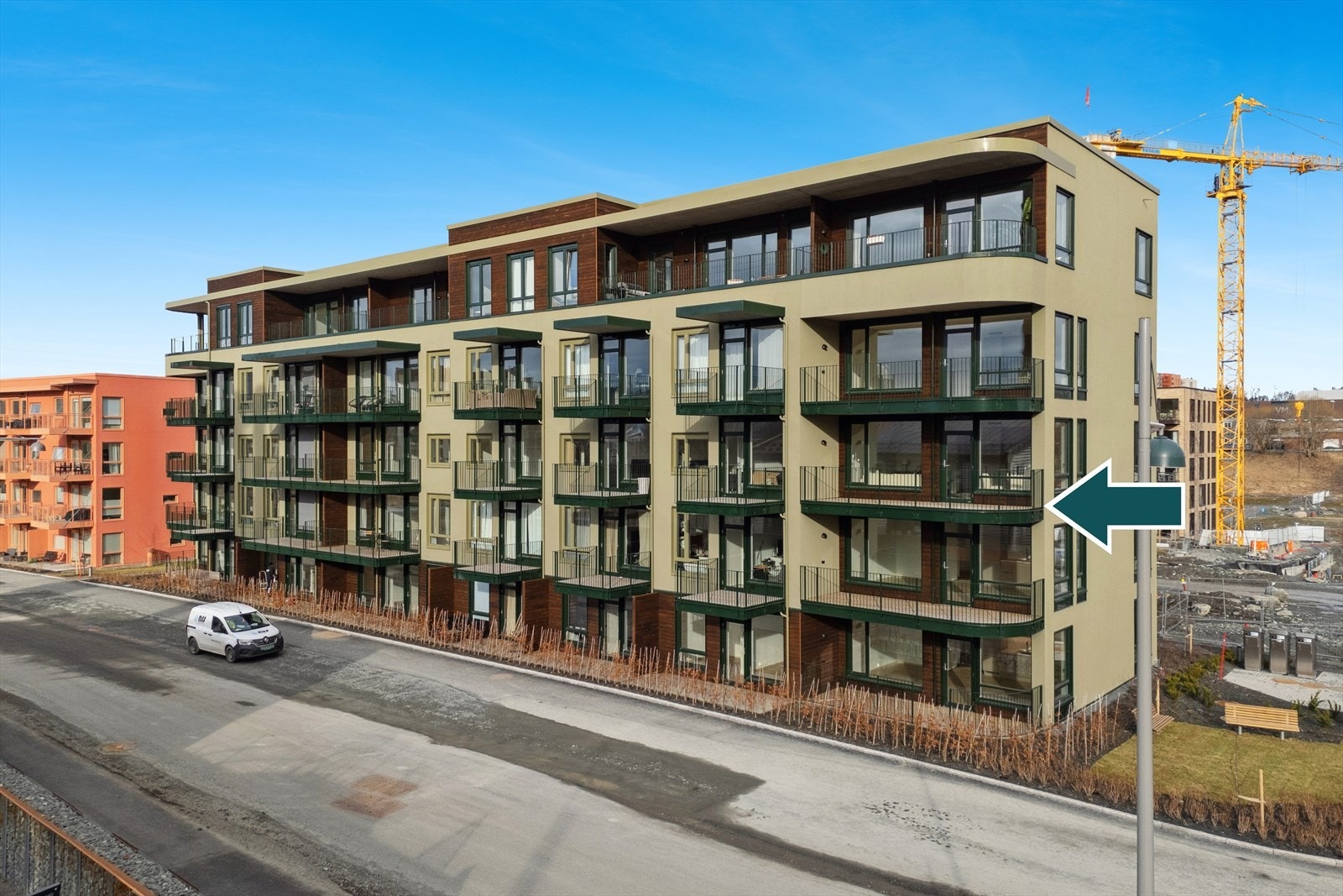 Flott hjørnebeliggenhet i byggets 3.etg. Galleribilde