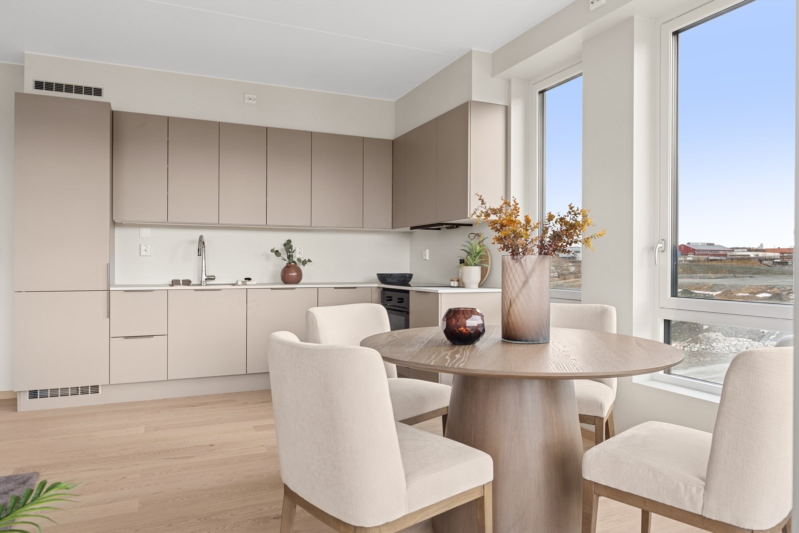 Velkommen til leilighet ST3-0301. Flott utsikt fra den sør-vestvendte balkongen! Galleribilde