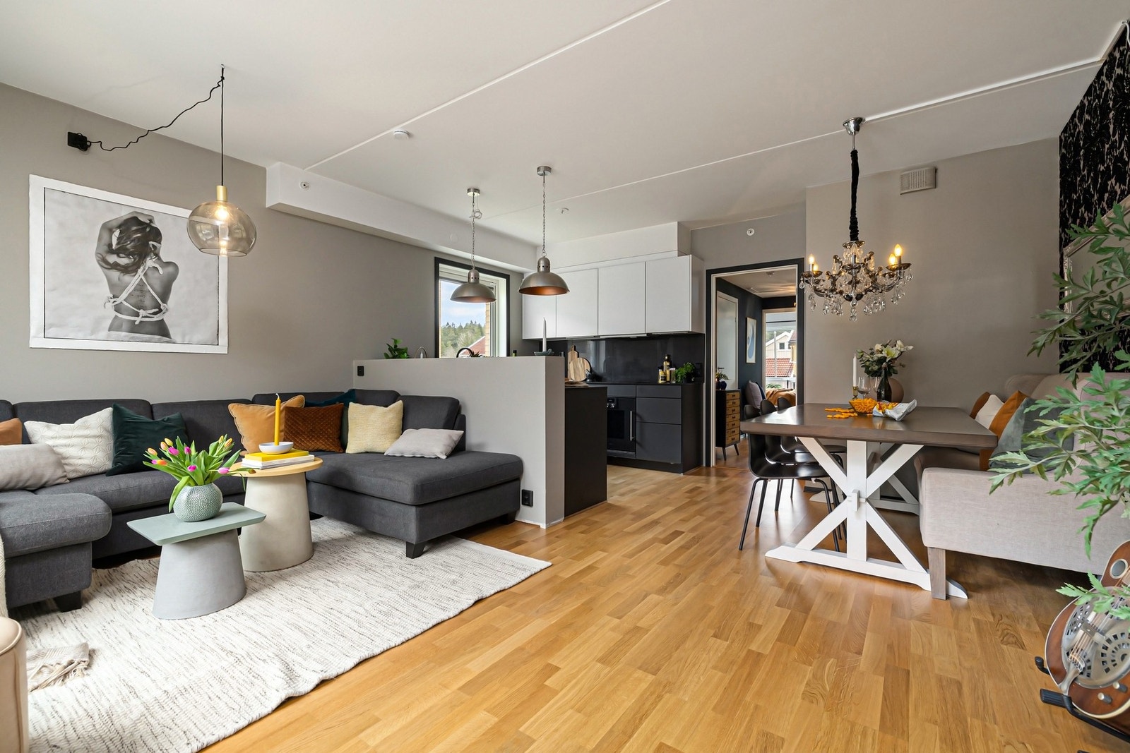 Herlig og moderne åpen løsning Galleribilde