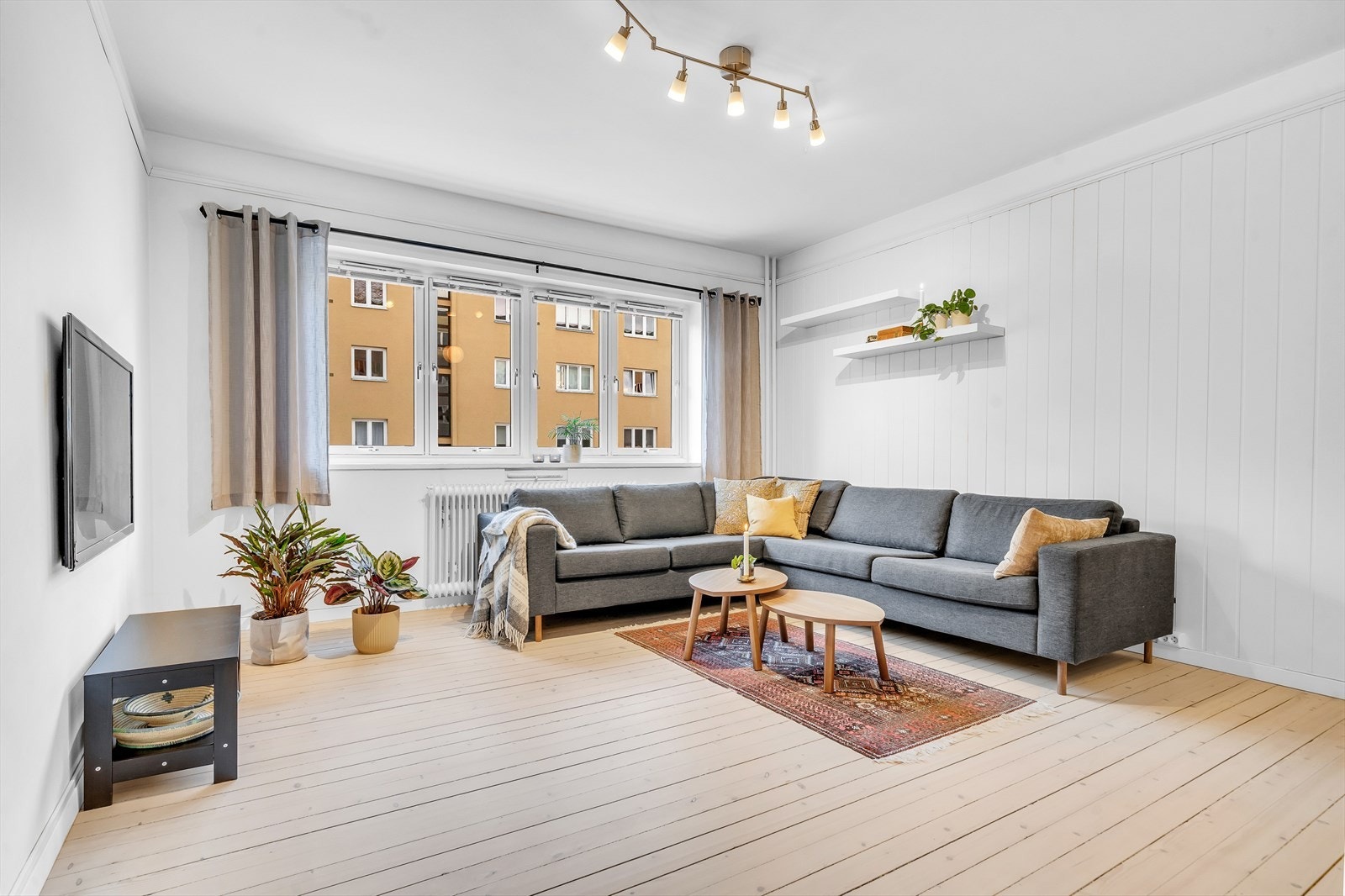 Velkommen til Bjørn Stallares vei 41! Presentert av Andreas Motzfeldt Raasok // EiendomsMegler1. Galleribilde