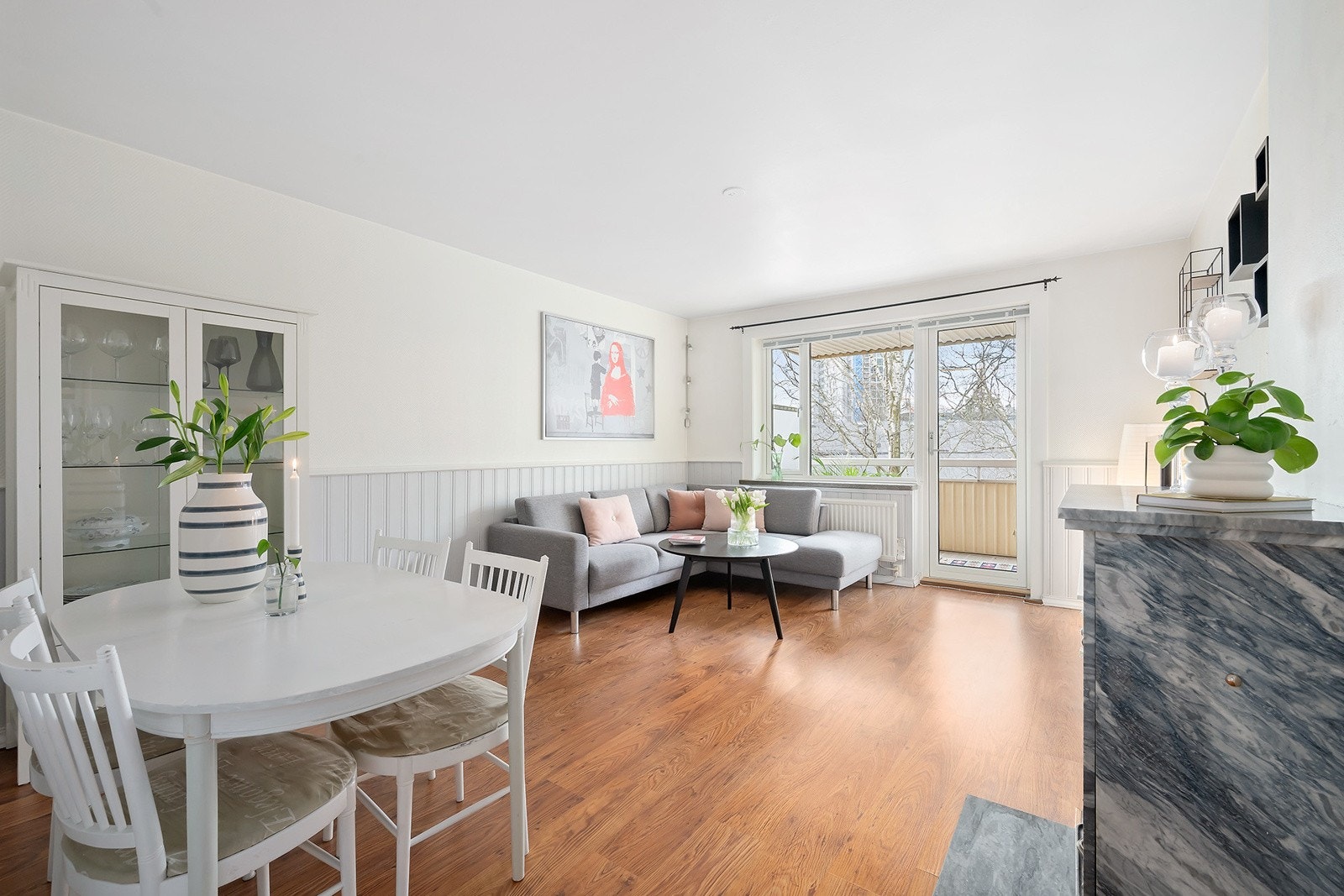 Agmund Bolts vei 48A - en strålende 2 roms leilighet med god "gammeldags" planløsning og store rom. Galleribilde