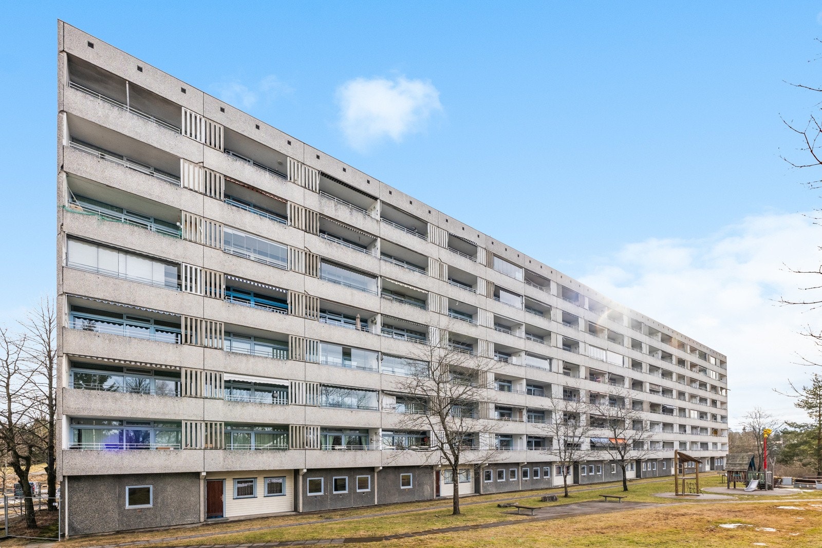 Boligblokk på 7. etg med heis. Galleribilde