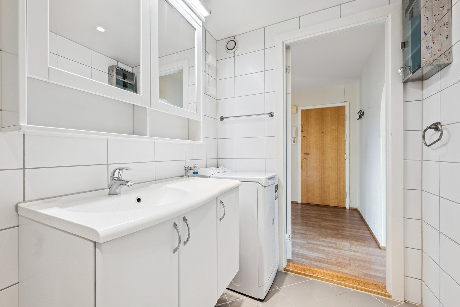 Pent og velholdt baderom som ble pusset opp i regi av brl. Galleribilde