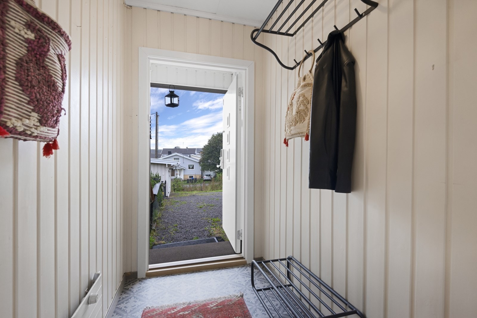 Lys og innbydende entrè. Galleribilde