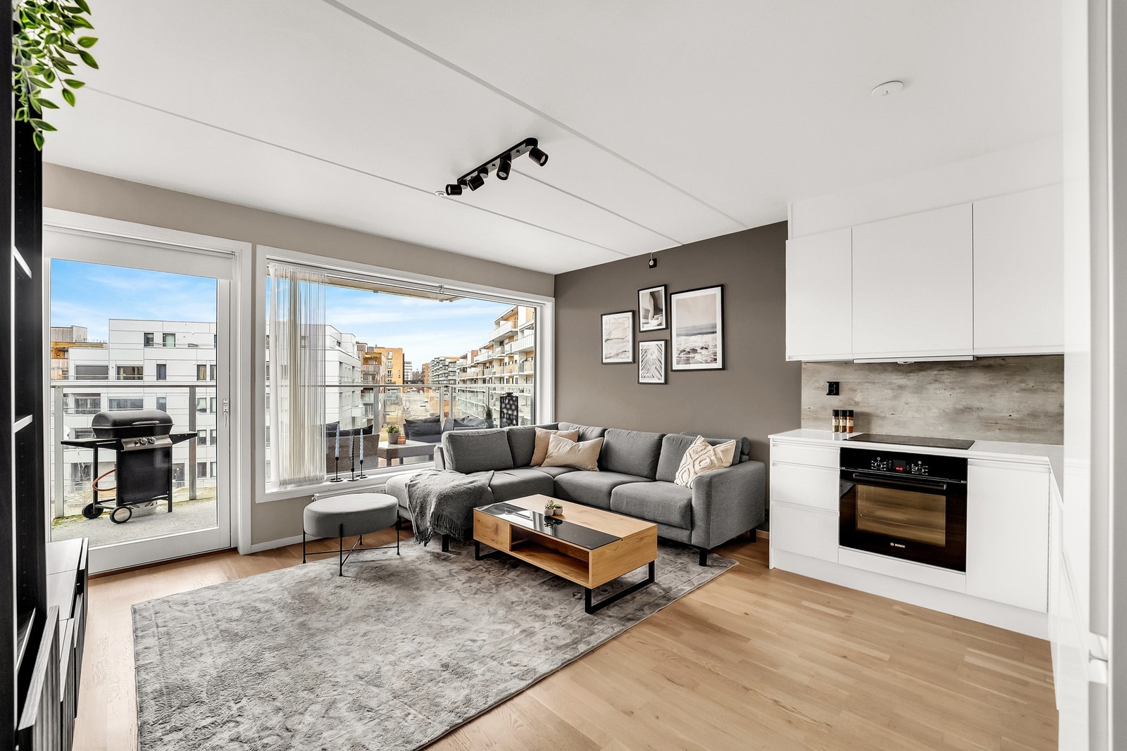 Madeleine Skjevik v/EIE Lillestrøm har gleden av å presentere Astrids vei 11! Galleribilde