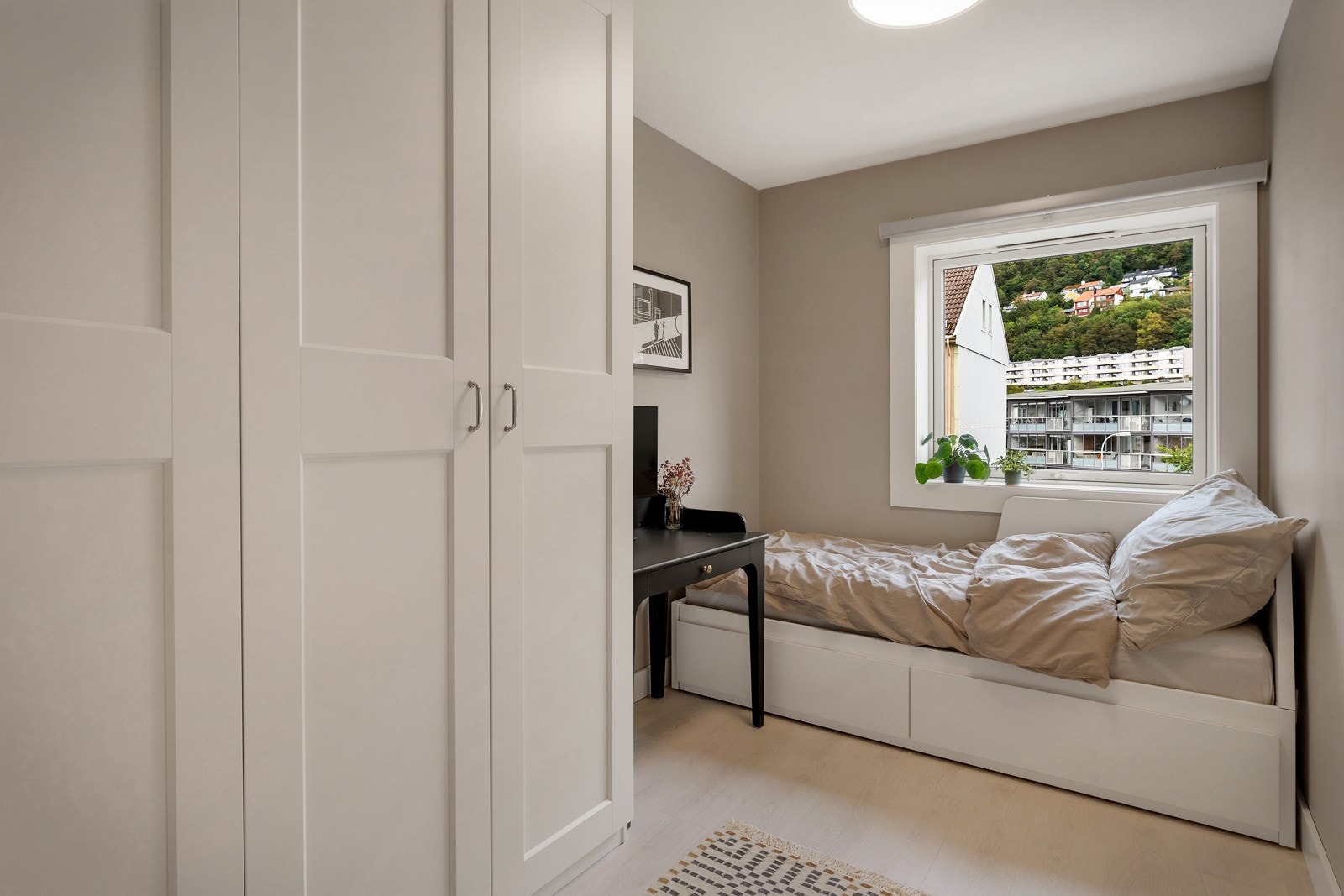 Soverom 2 måler 9 kvm. Galleribilde