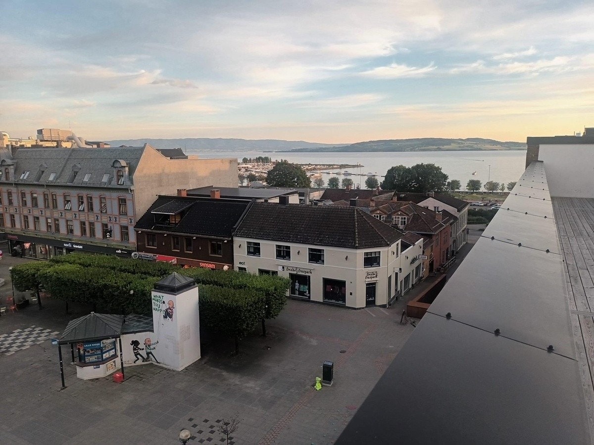 Utsikt fra takterrasse Galleribilde
