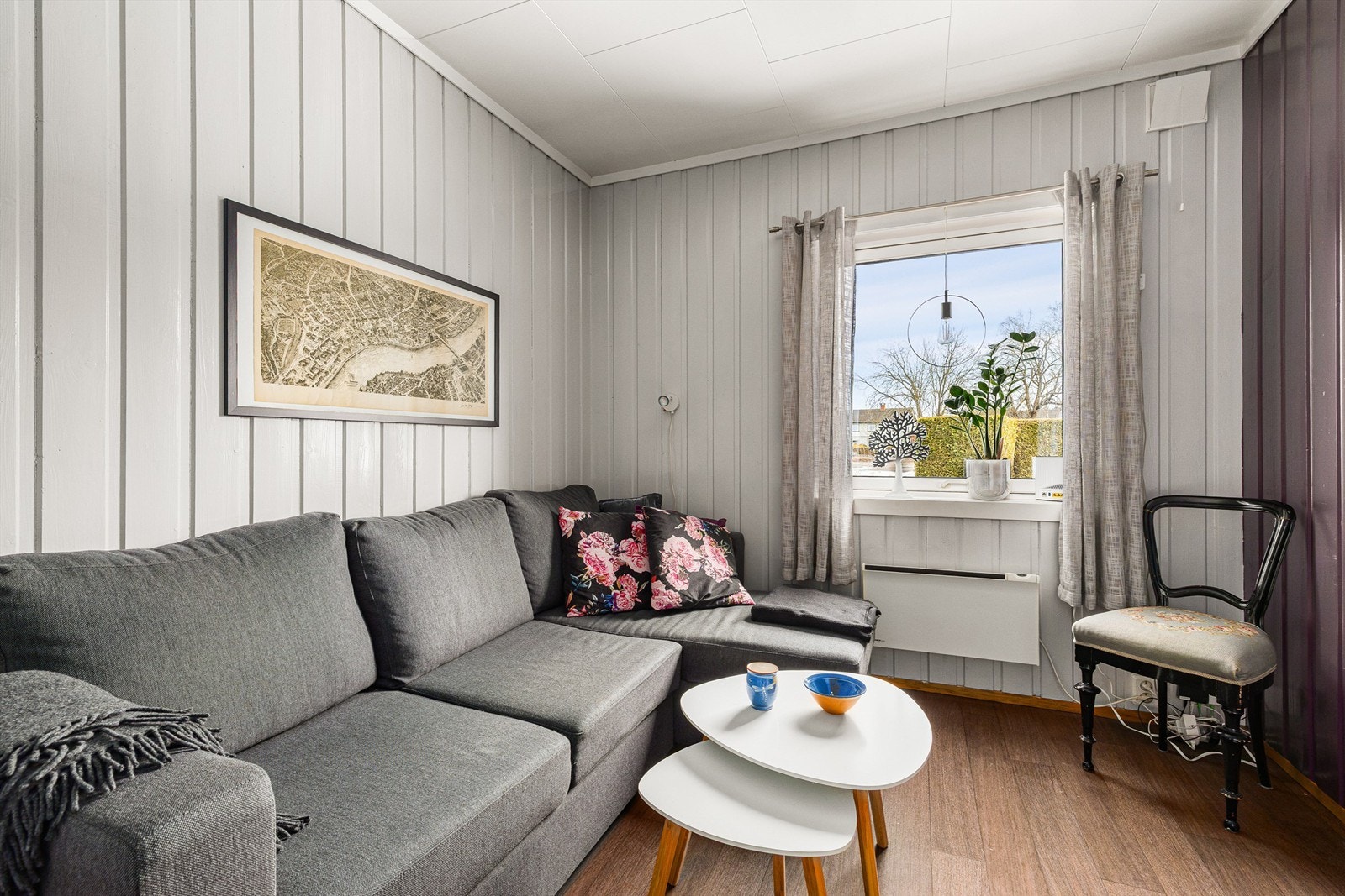 Soverom i tilbygg. Galleribilde