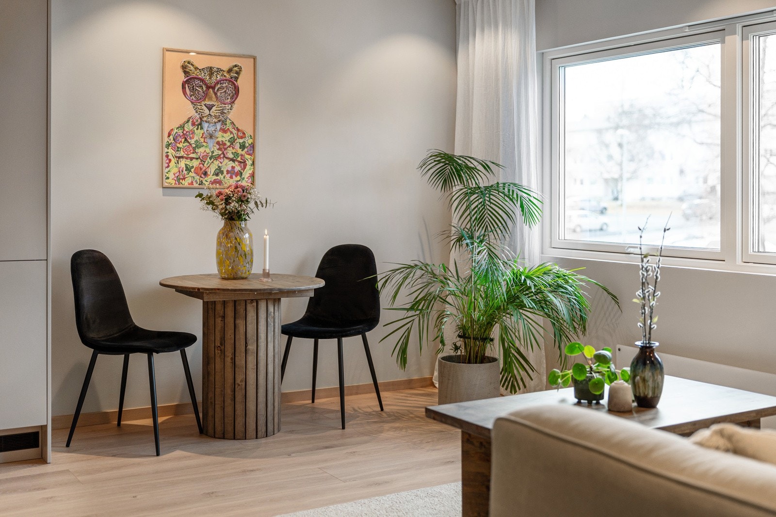 Vinduene i leiligheten ble byttet i 2022 i regi av borettslaget. Galleribilde