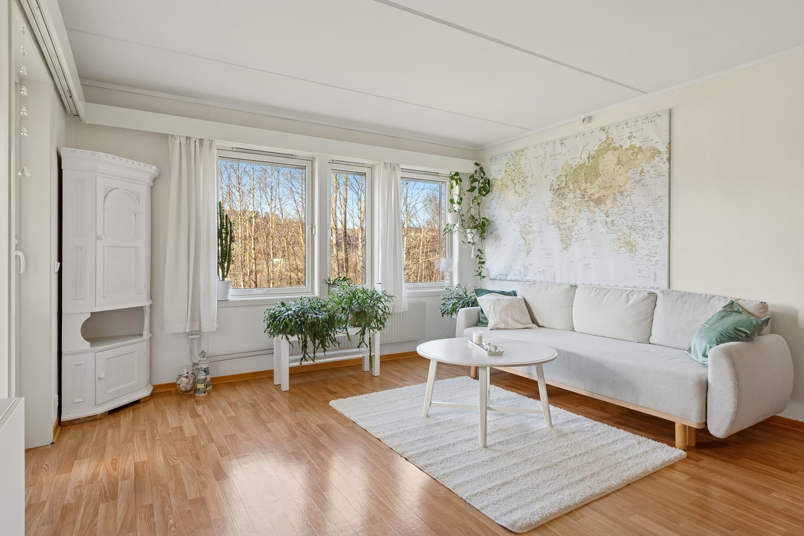 Gode vindusflater gir godt med naturlig lysinnslipp. Galleribilde