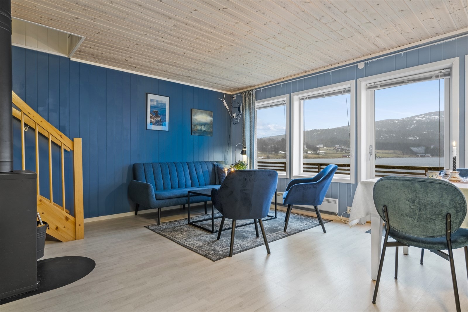 I stuen er det god plass til møblering etter eget ønske. Galleribilde