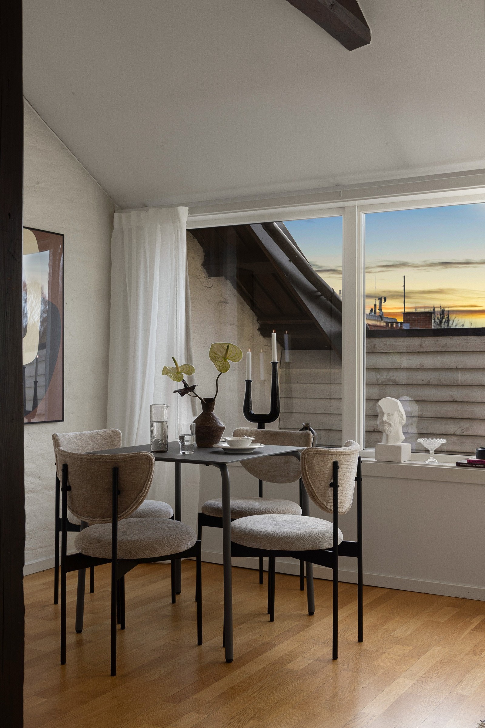 God plass til spisebord. Galleribilde