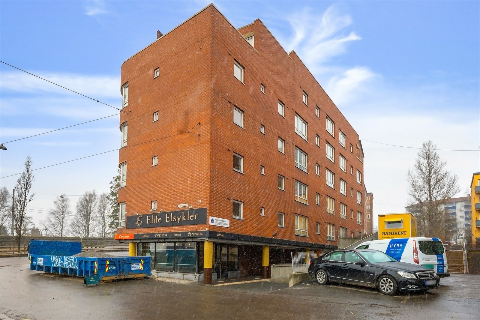 Fasade. Galleribilde