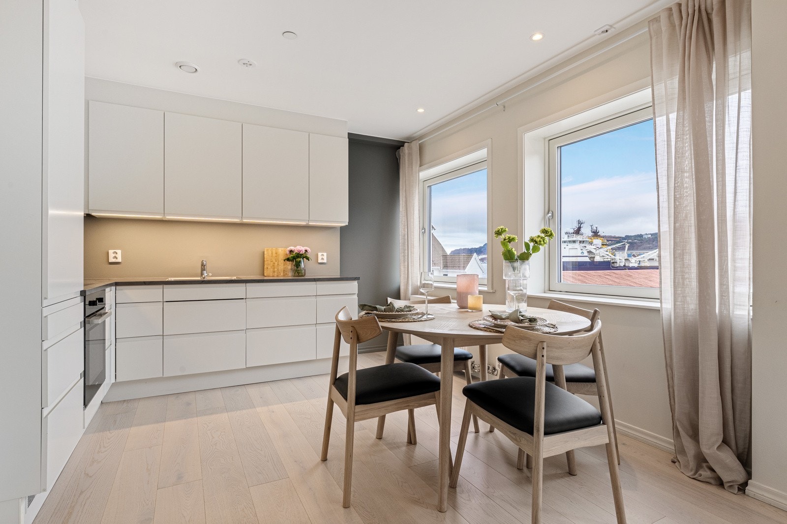 - Bygget ble i sin helhet oppgradert i 2020 - Galleribilde