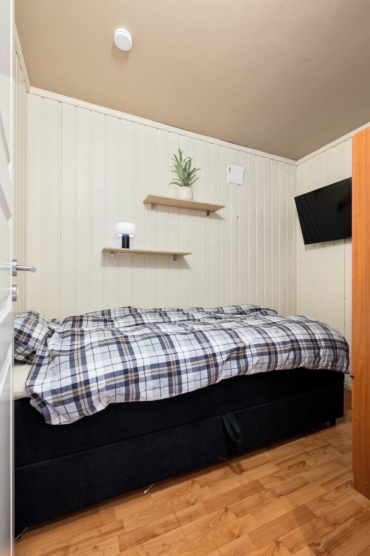 Bod er innredet som gjesterom (ikke godkjent for varig opphold) Galleribilde