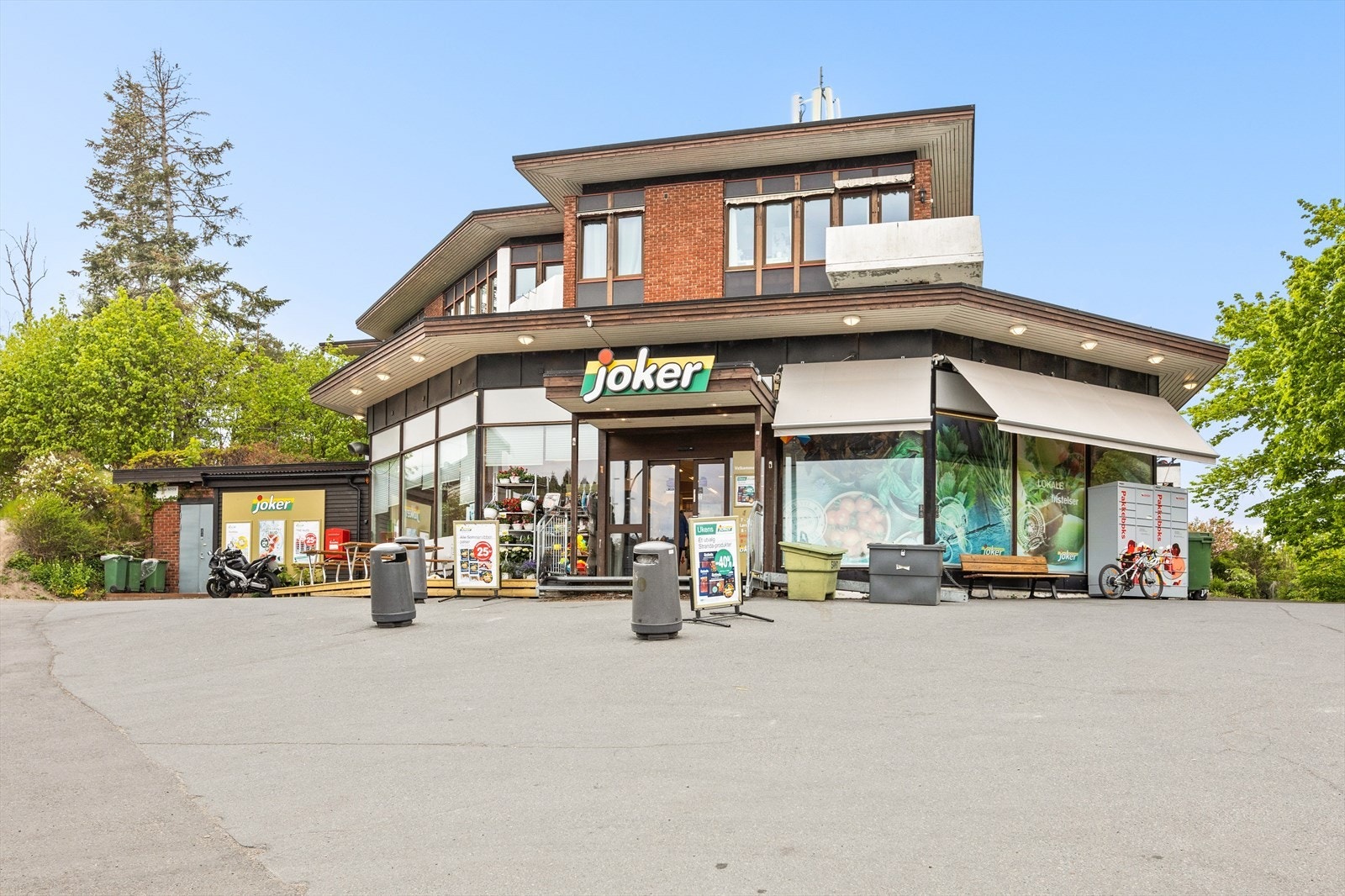 Søndagsåpen Joker innen gangavstand på Ljan Galleribilde