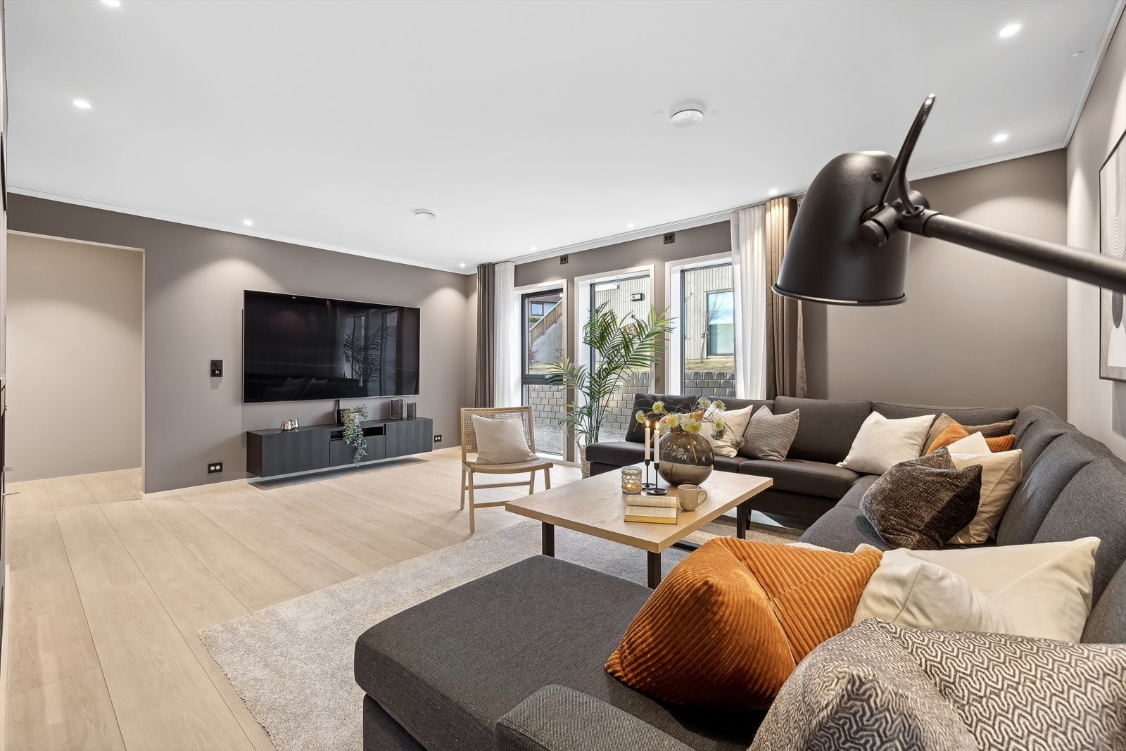 Boligen har en svært god planløsning som egner seg godt til barnefamilier. Galleribilde