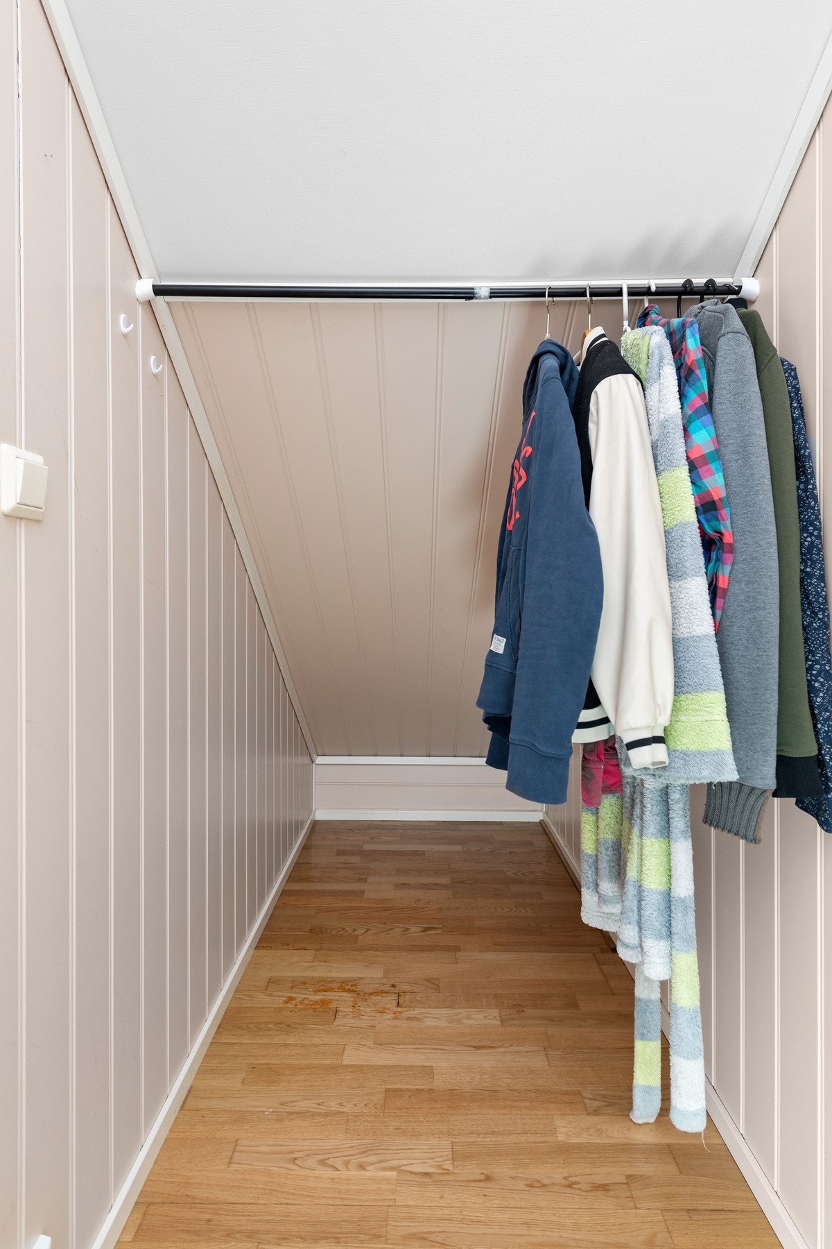 Innvendig bod. Galleribilde