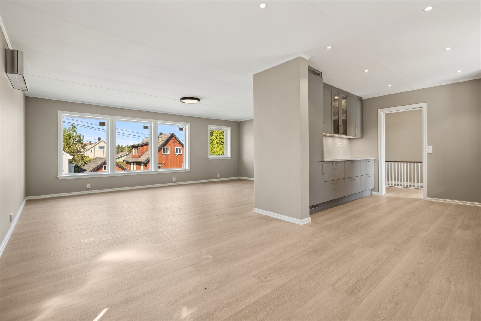 DNB Eiendom ved Peter Rønning har gleden av å presentere
Lauritz Johnsens vei 25! Galleribilde