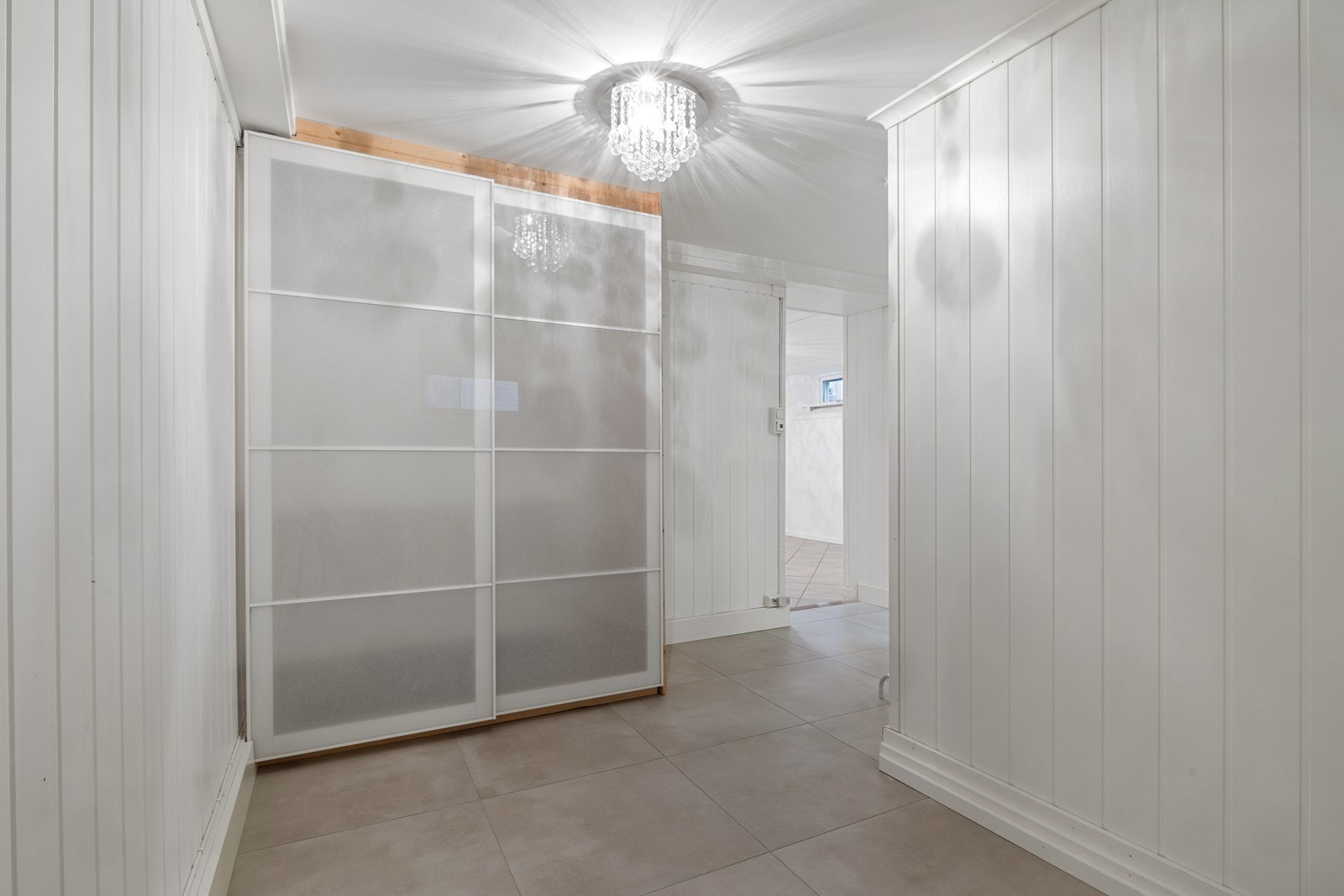 Kjeller, Garderobe- og lagringsmuligheter Galleribilde