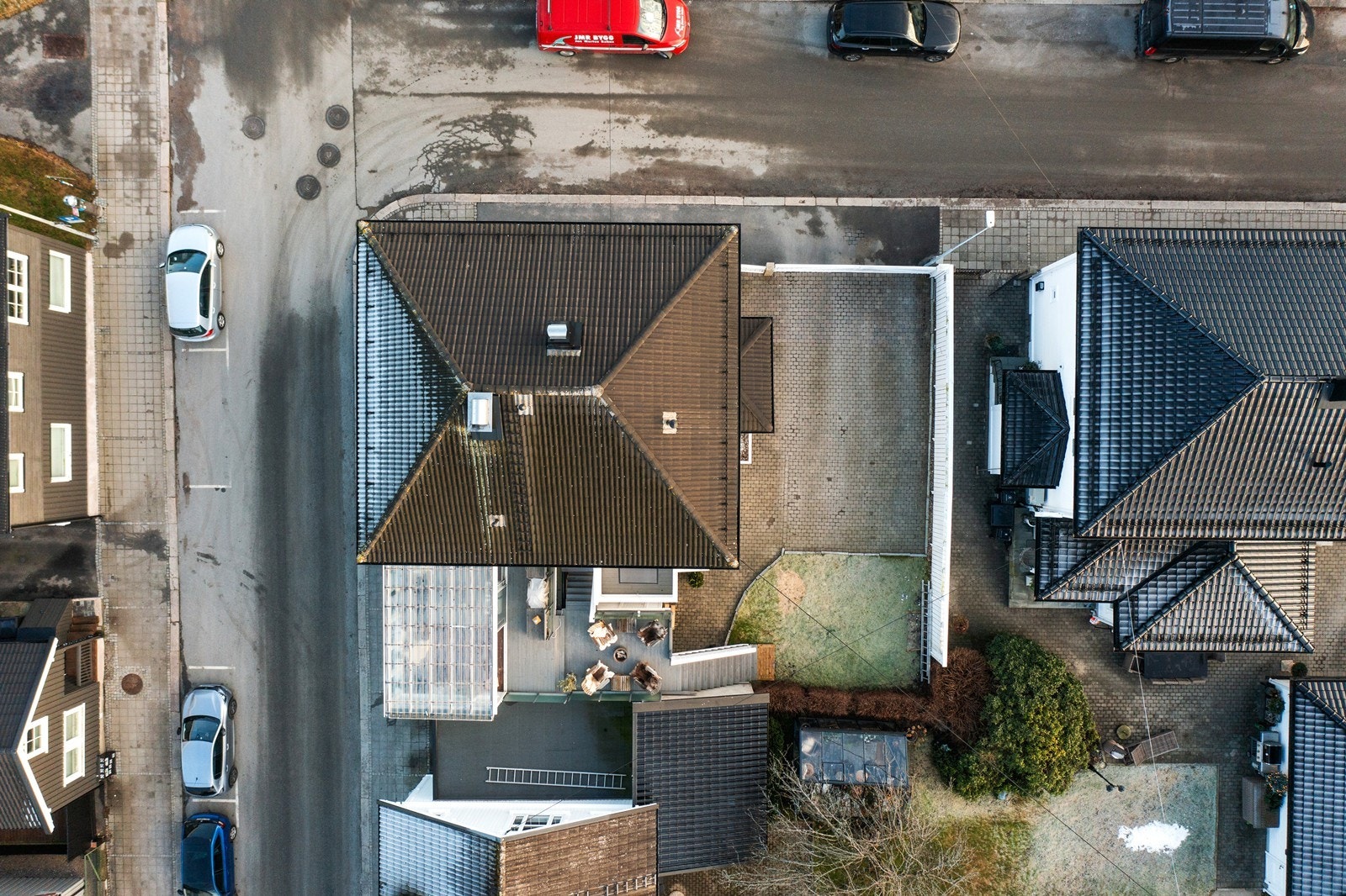 Eiendommen sett ovenfra og ned Galleribilde