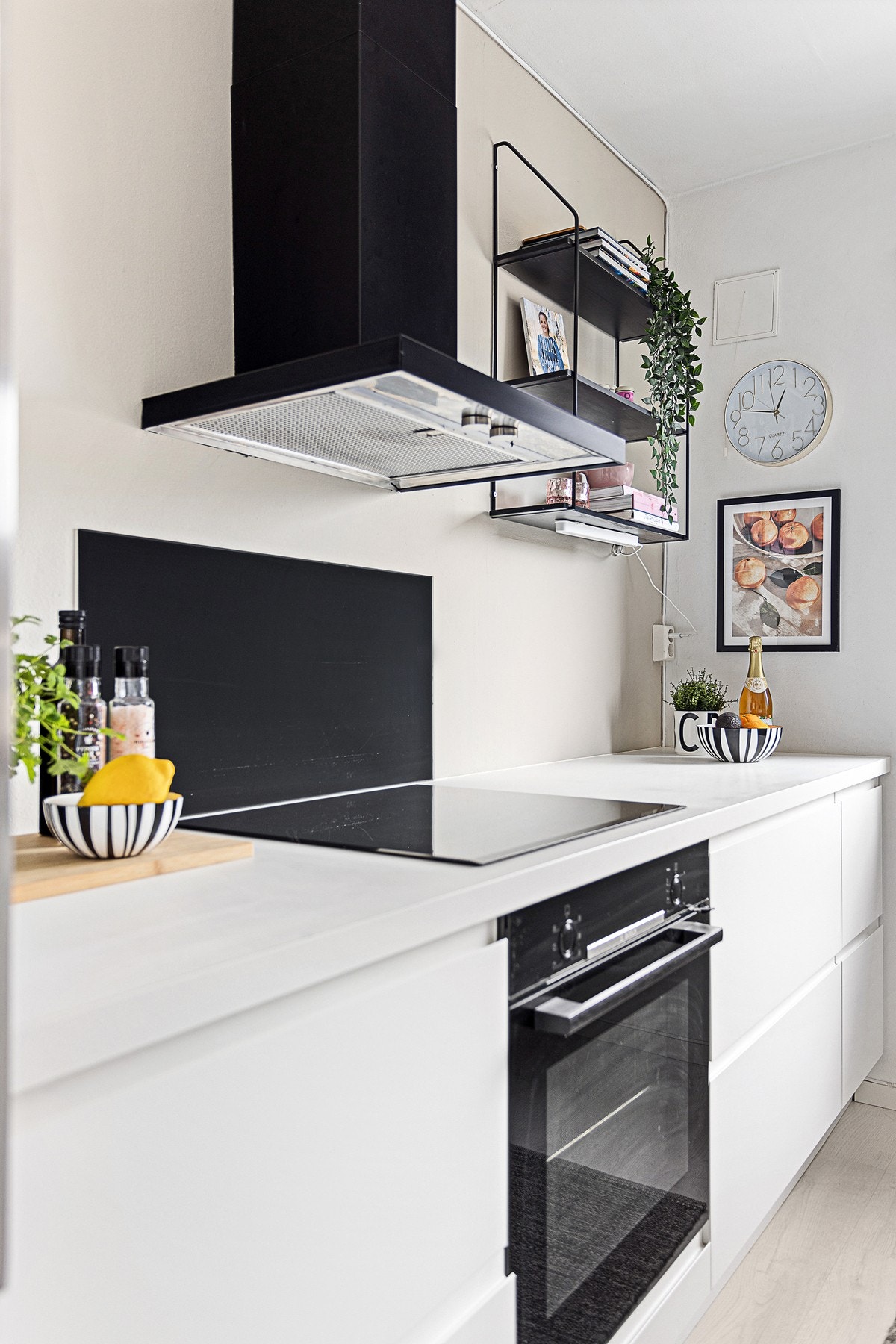 Kjøkkeninnredning er fra 2021 og holder god standard Galleribilde