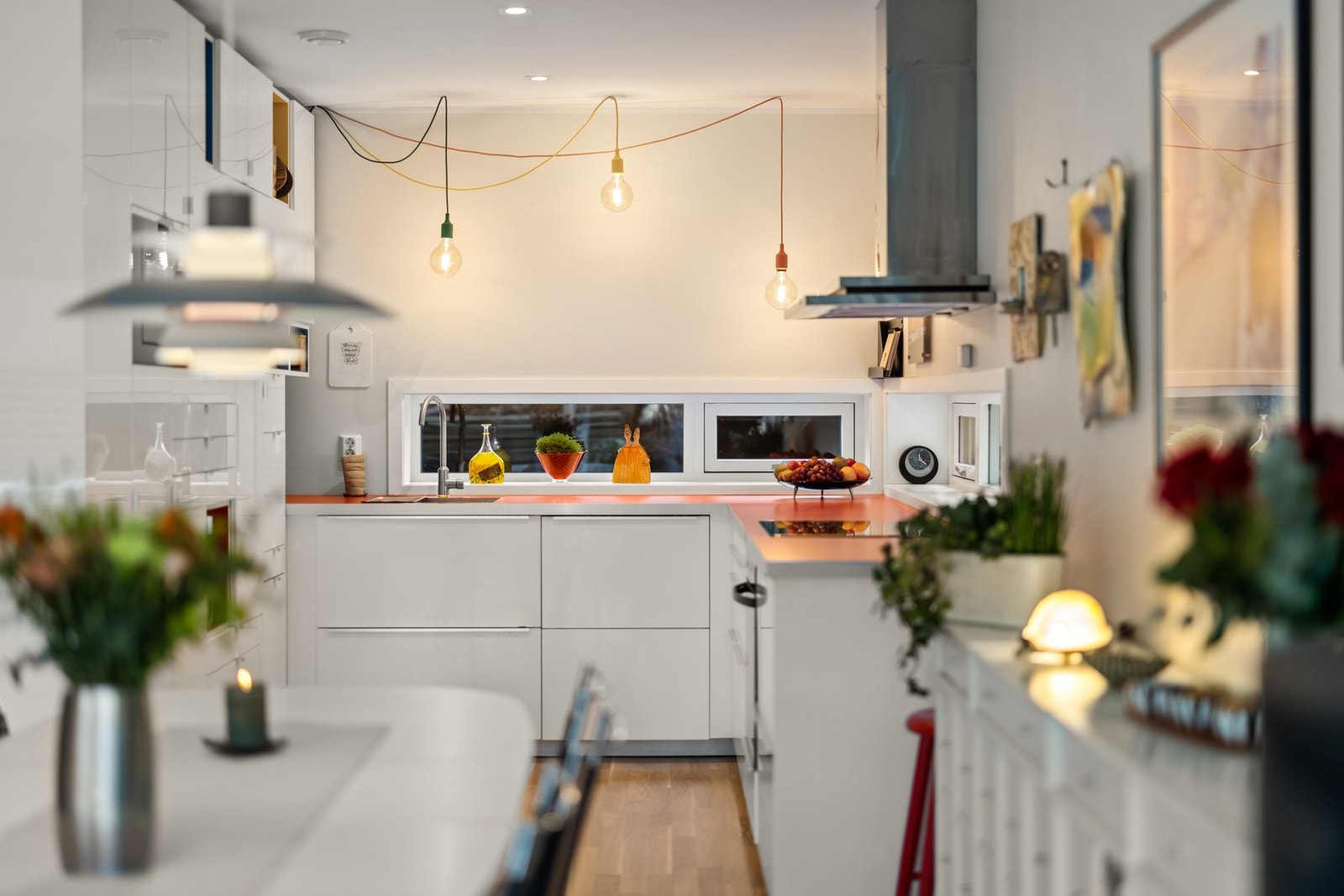 God og innholdsrik planløsning over to plan. Galleribilde