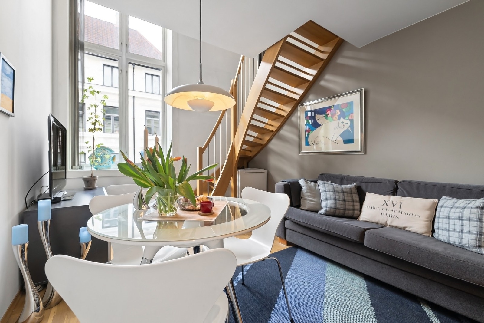 Herlig romfølelse med takhøyde opptil over 5 meter på det høyeste Galleribilde