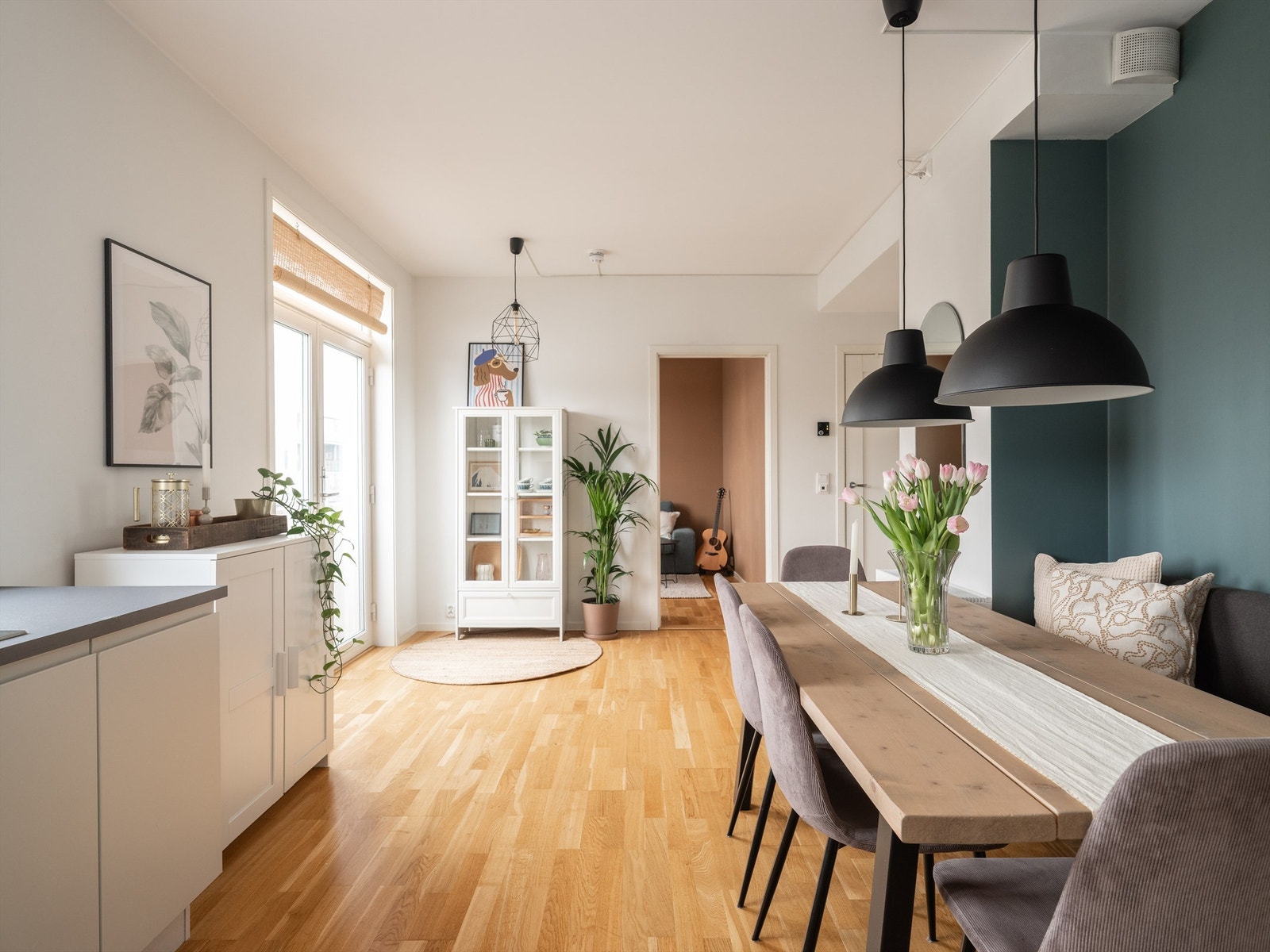 Krogsveen v/Cato Pedersen presenterer Ubåtsvingen 13 - en lys og praktisk 3-roms beliggende i et rolig og attraktivt område på Persaunet! Galleribilde