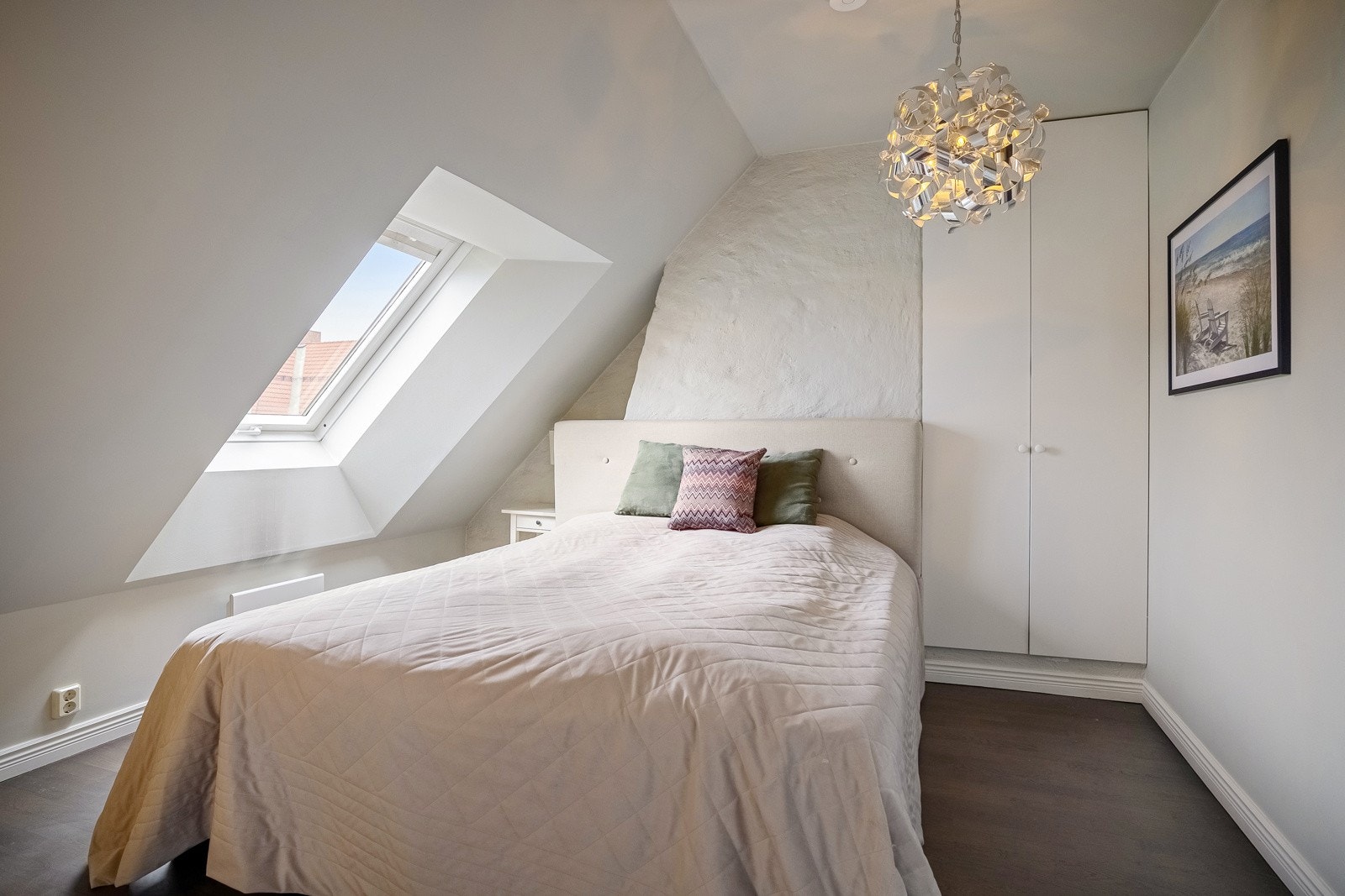 Loftsetasje: Soverom. Galleribilde