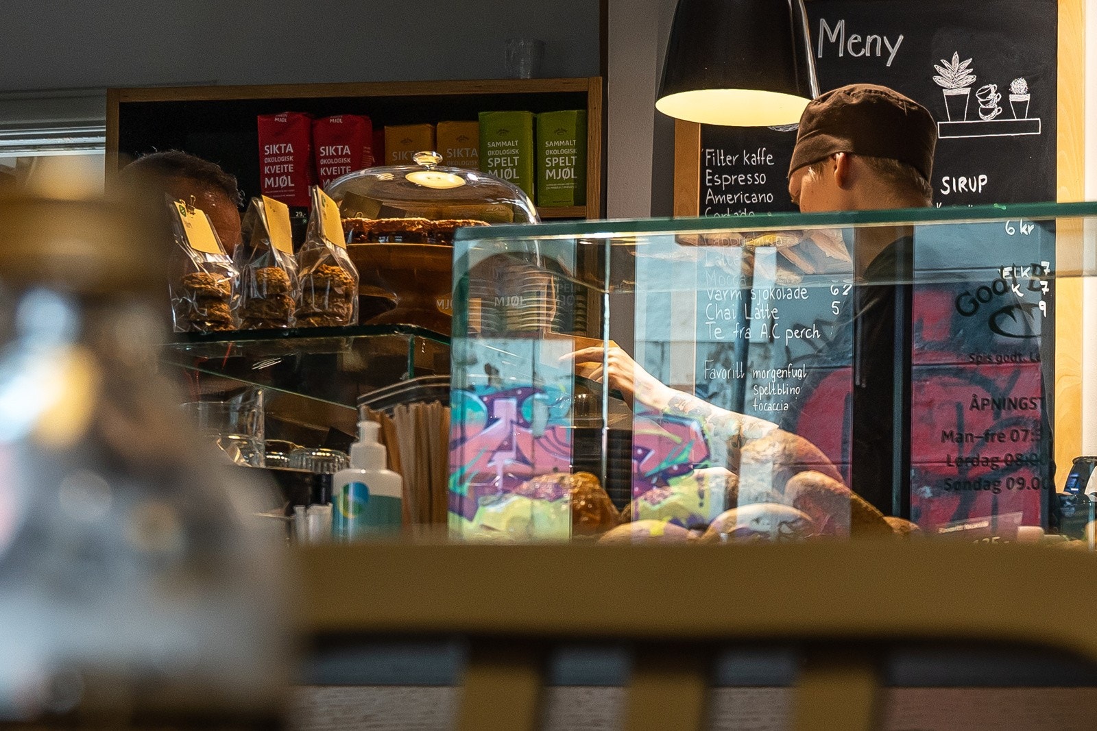 - Her er det bl.a kaféer, restauranter og lekker arkitektur - Galleribilde
