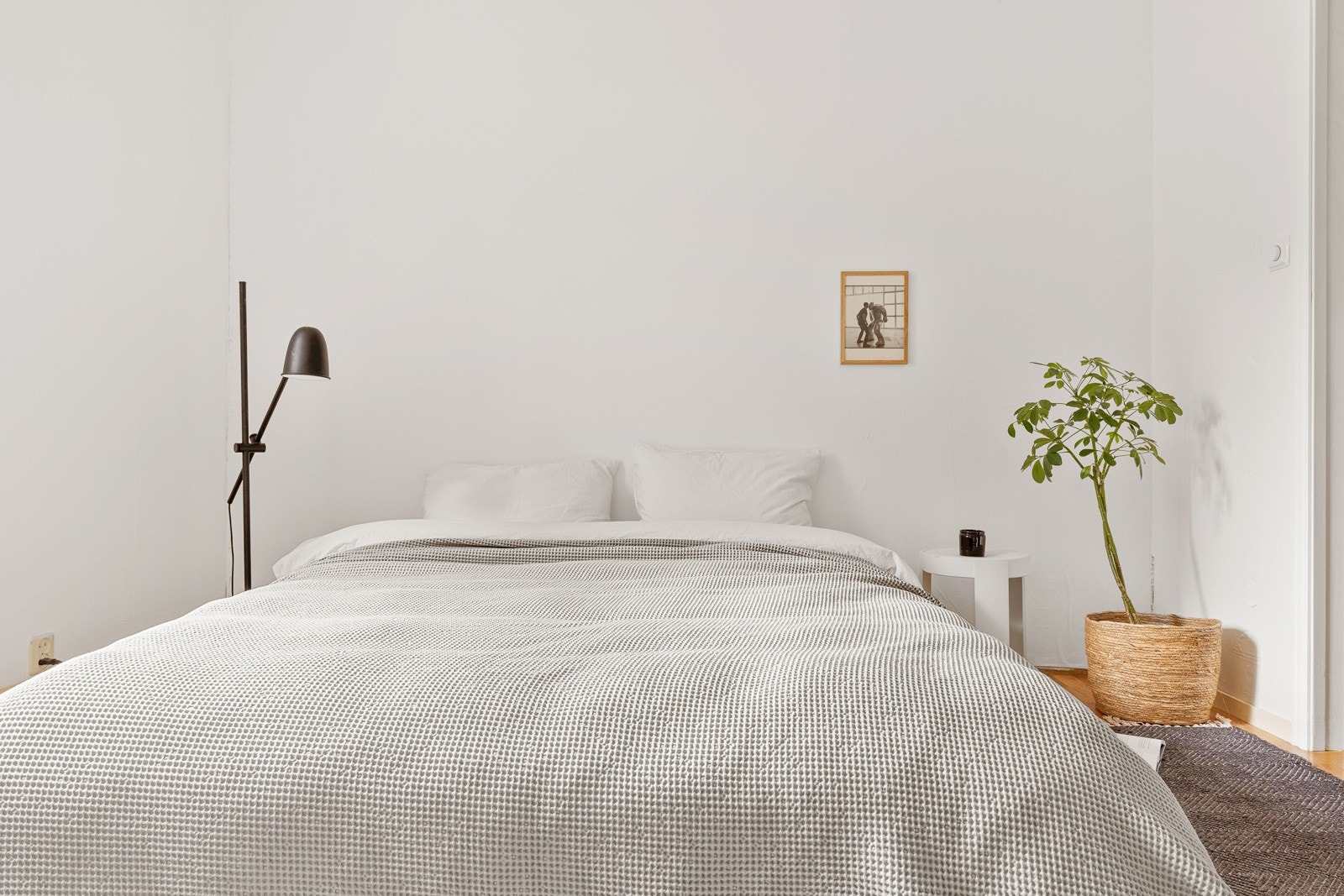 Her det plass til dobbeltseng og annet ønskelig møblement. Galleribilde