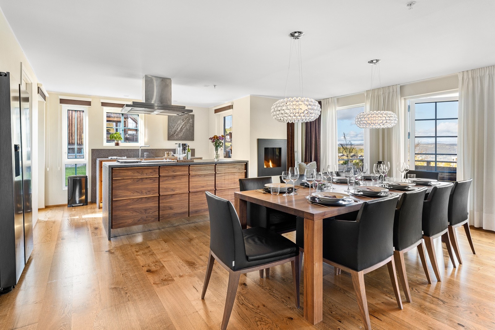 Åpen stue og kjøkken løsning Galleribilde