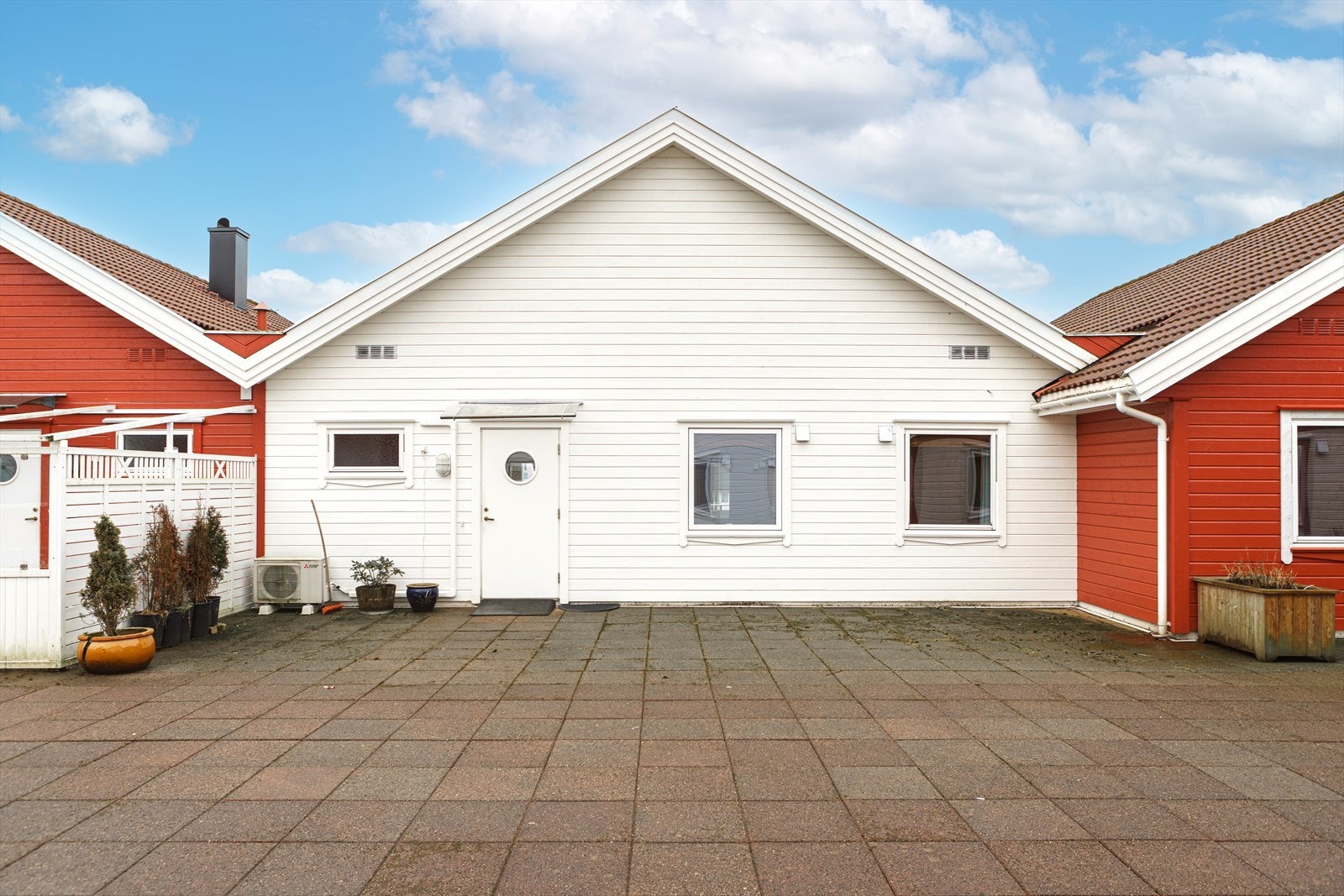 Trivelig adkomst via eget inngangsparti. Galleribilde