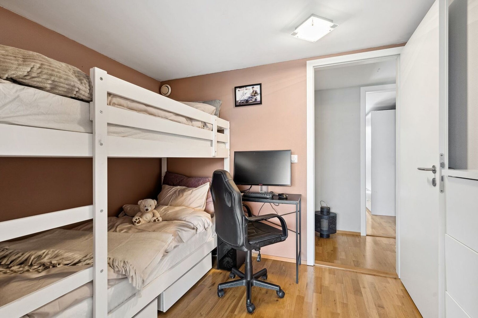 Ekstra soverom i 2 etasje (ikke godkjent som soverom) Galleribilde