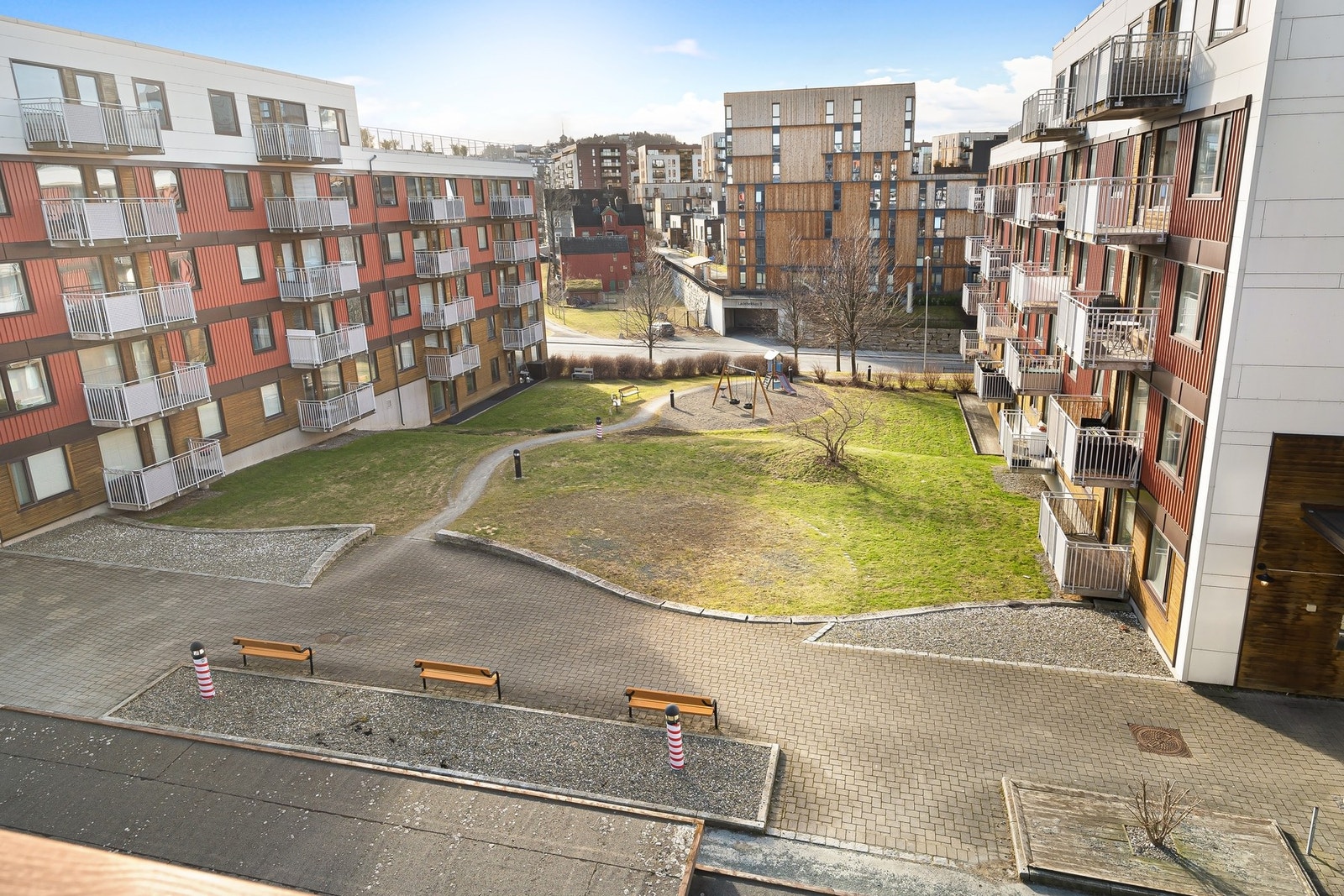 Utsikt fra verandaen. Galleribilde